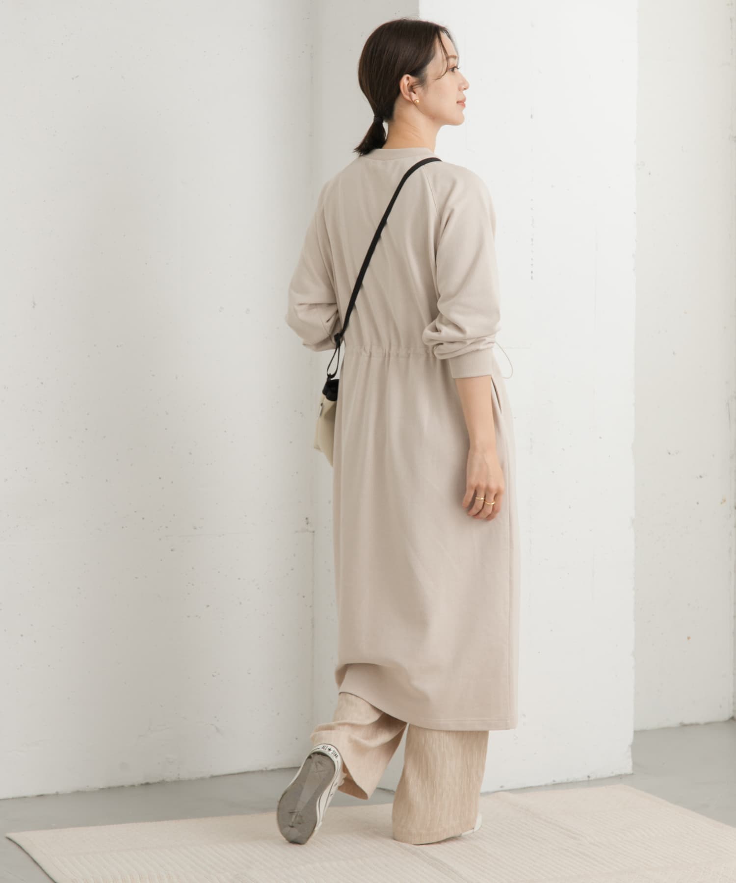 L.BEIGE