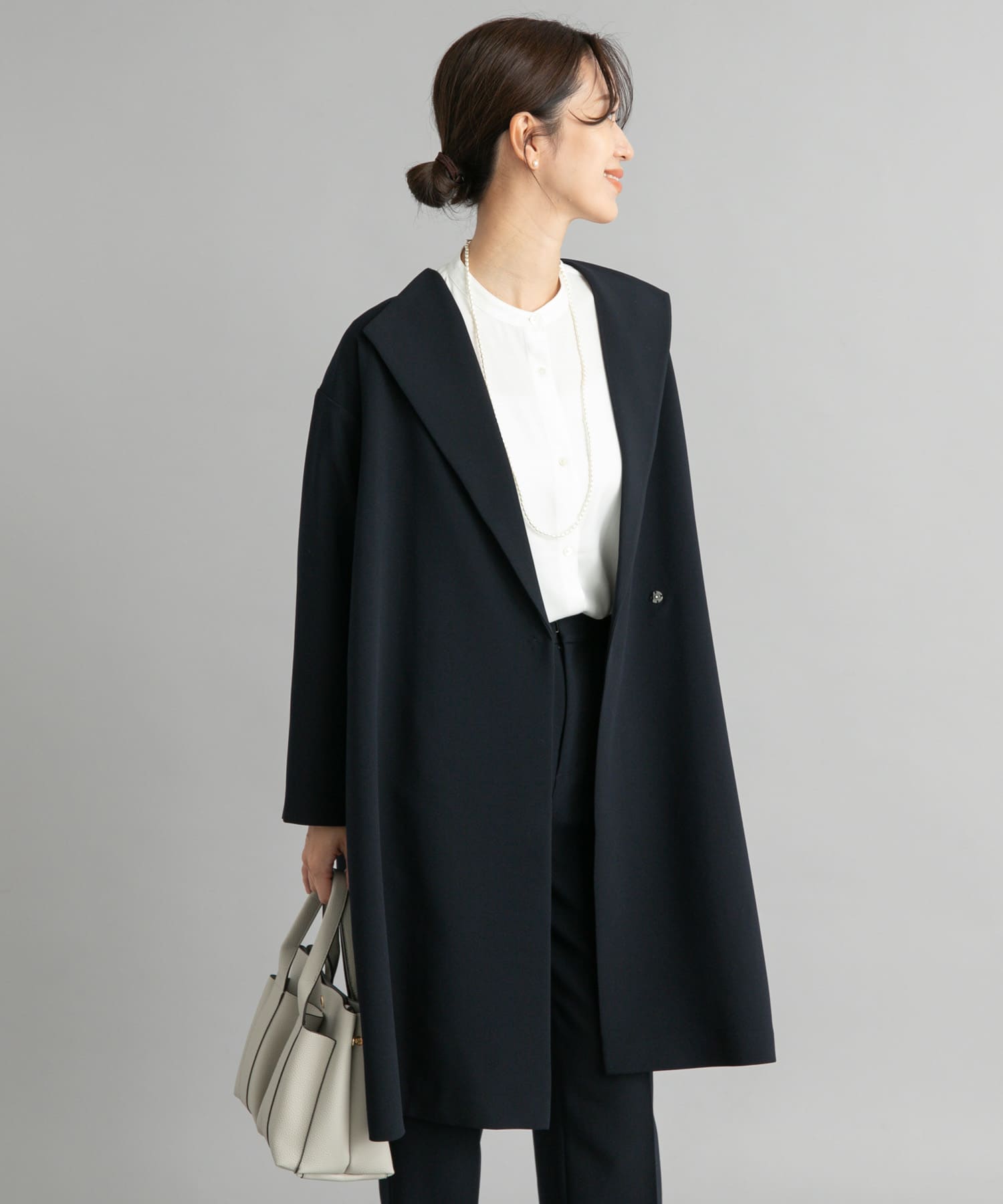 ダブルクロスガウンコート