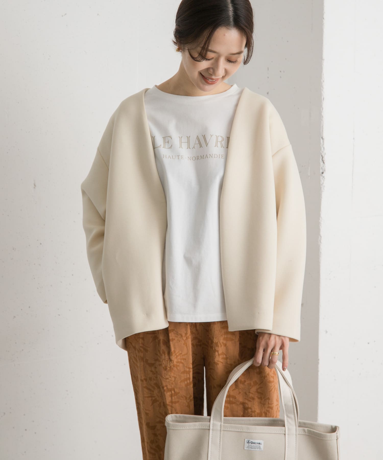 IVORY