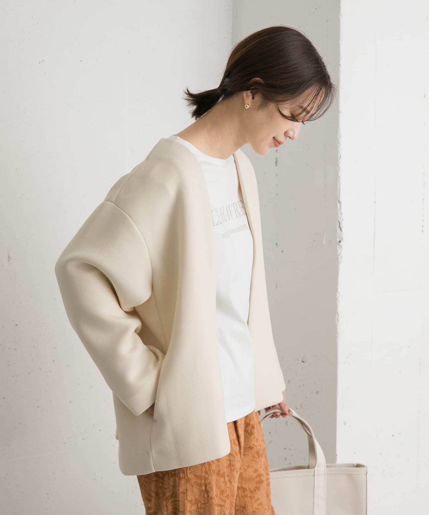 IVORY