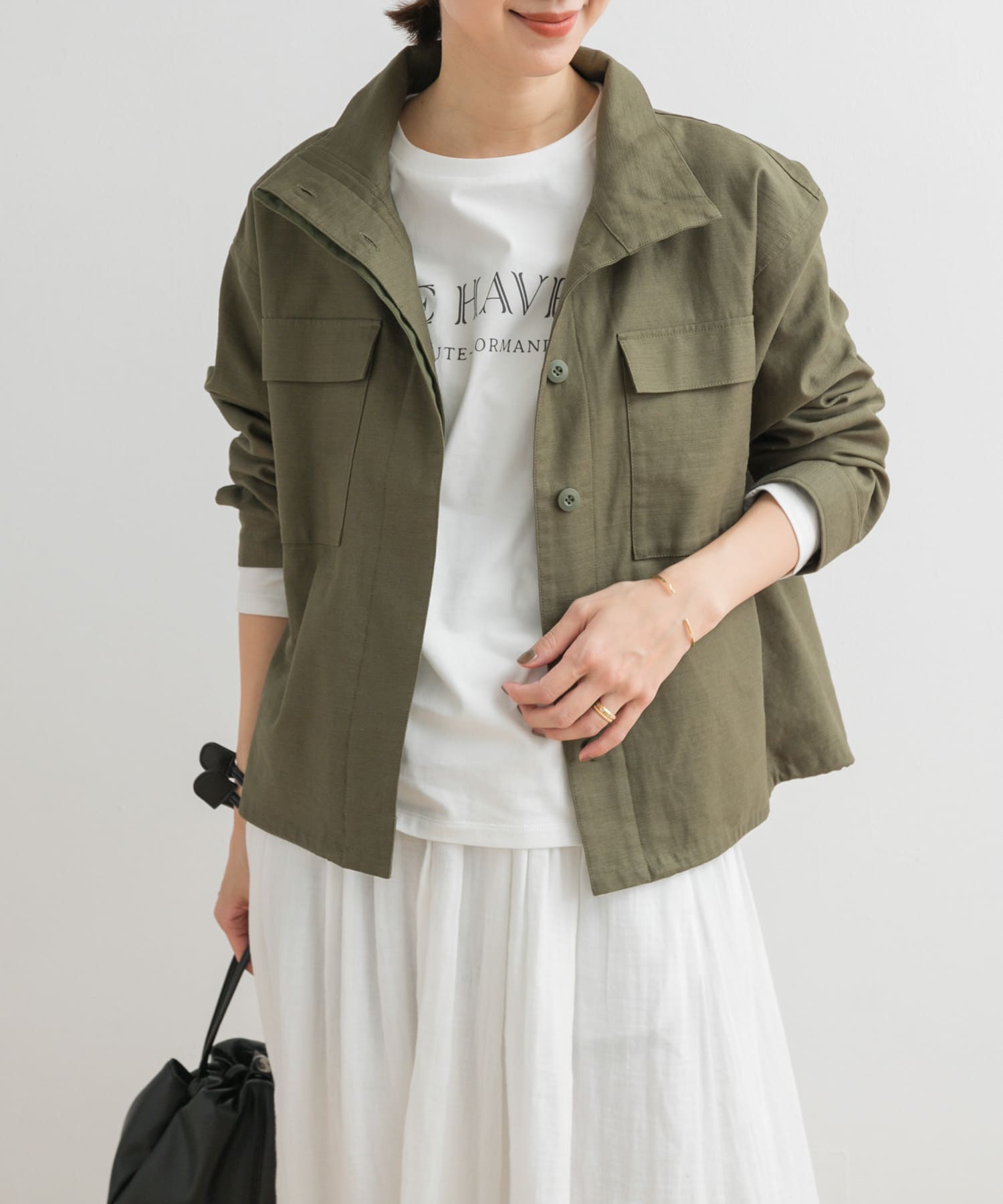 KHAKI