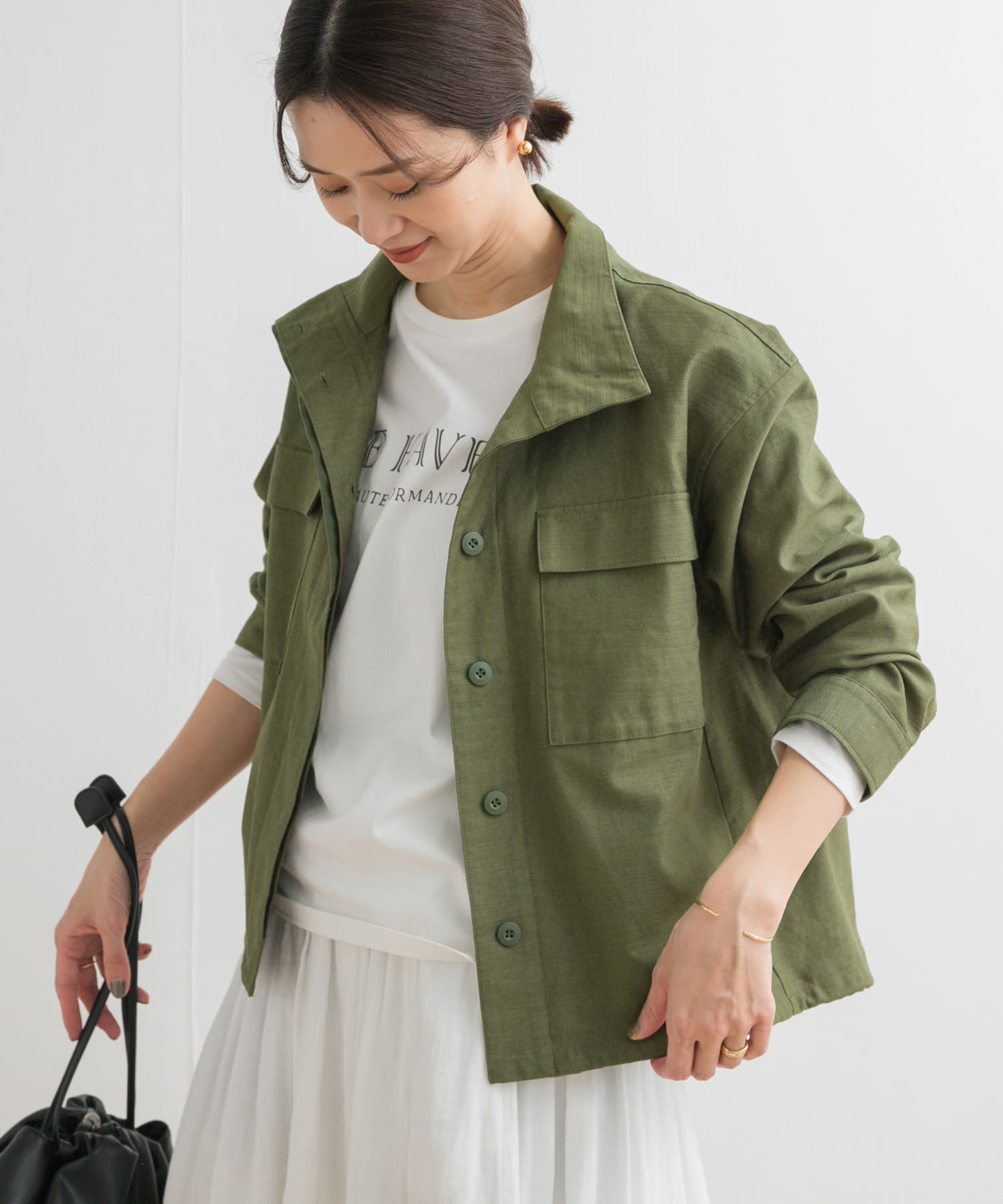 KHAKI