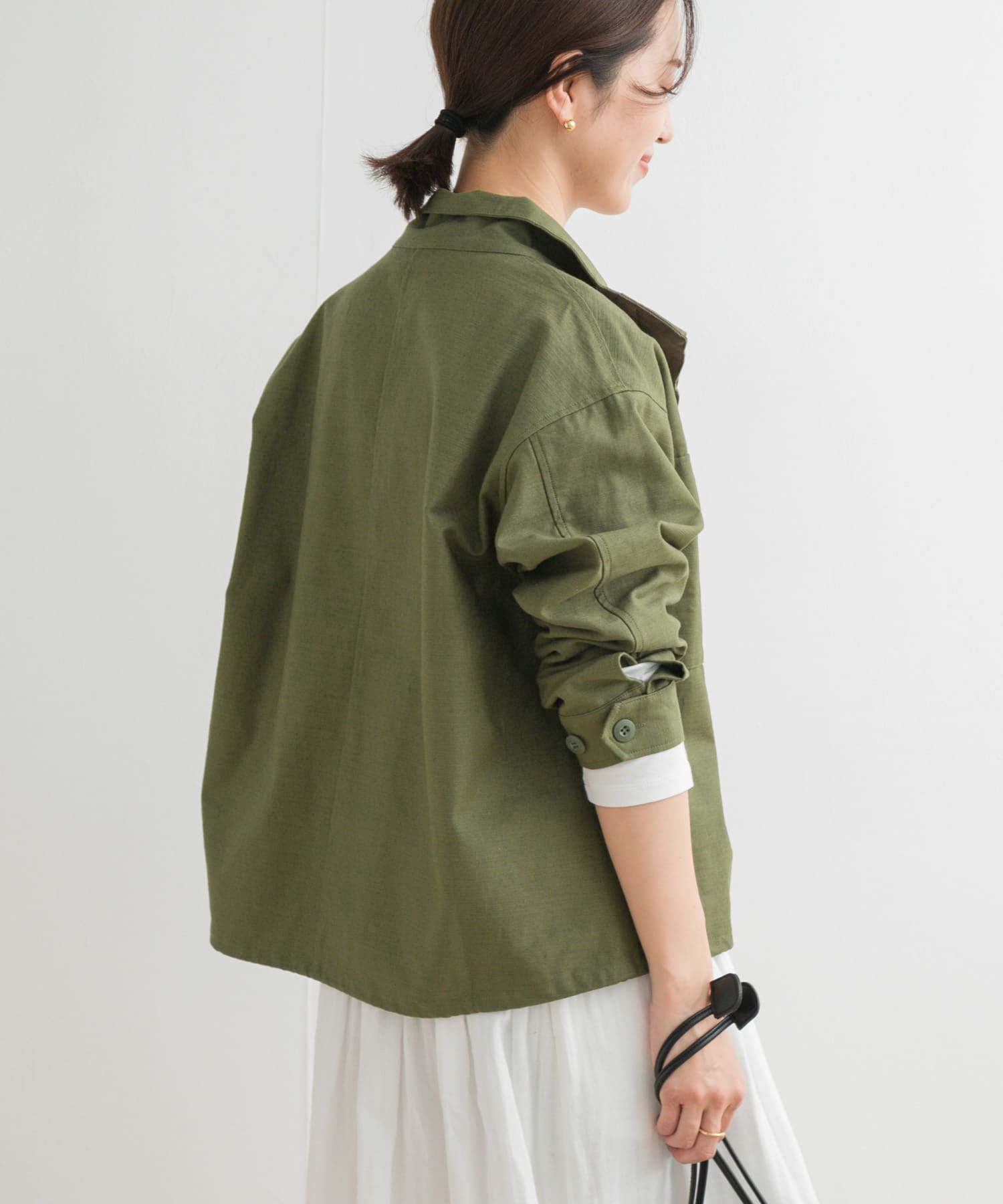KHAKI