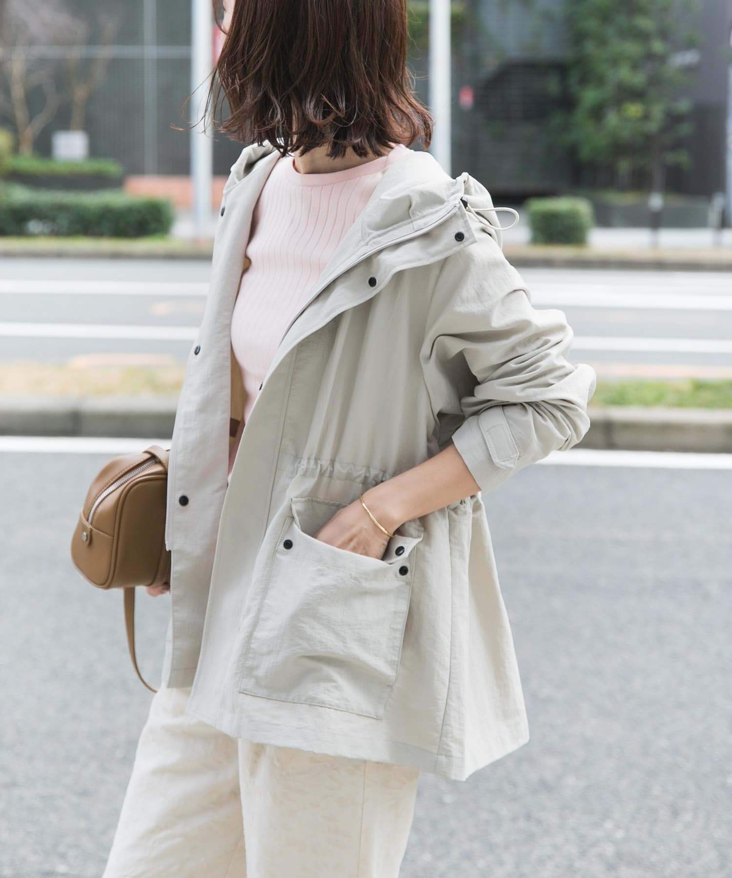 L.BEIGE