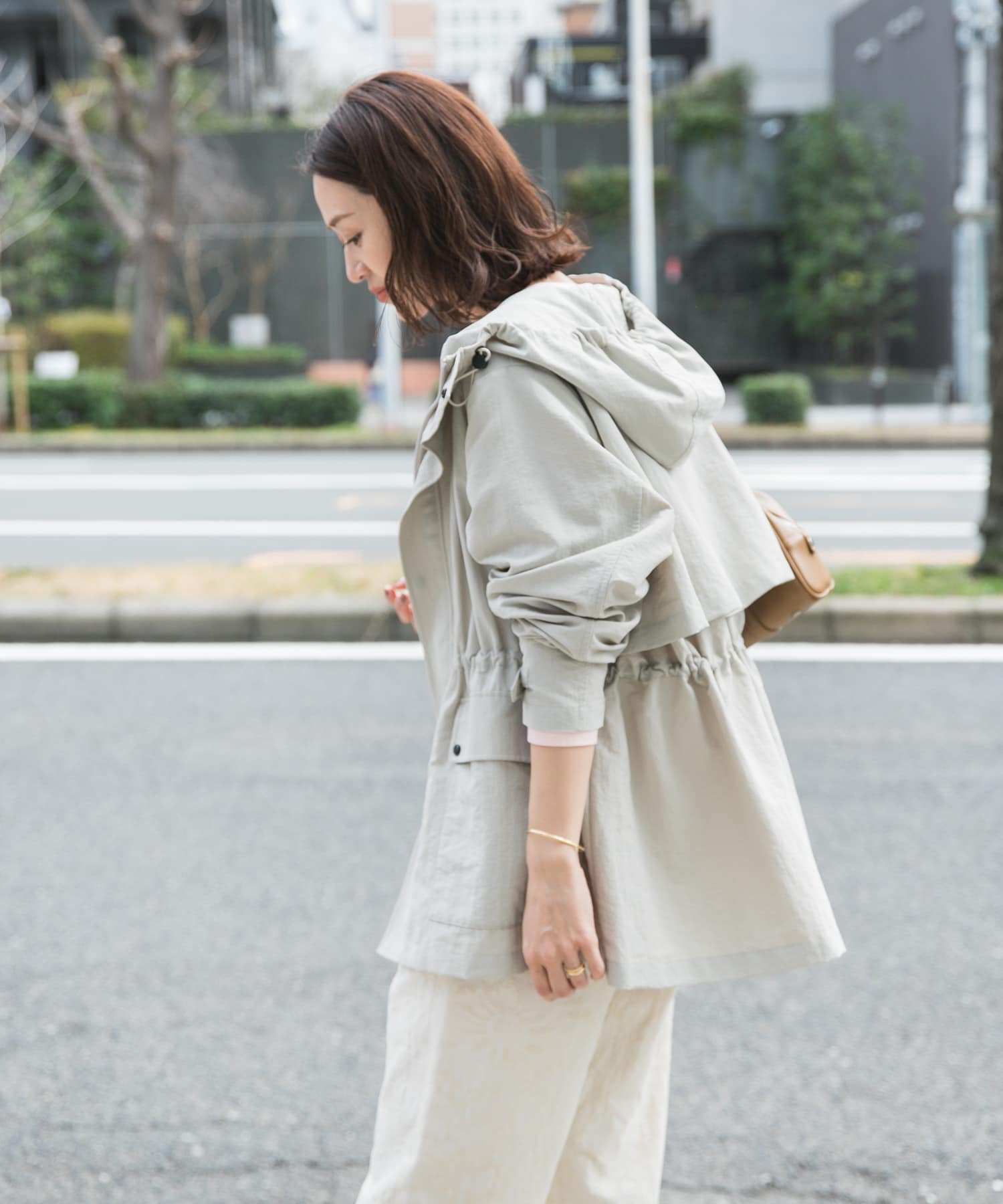 L.BEIGE