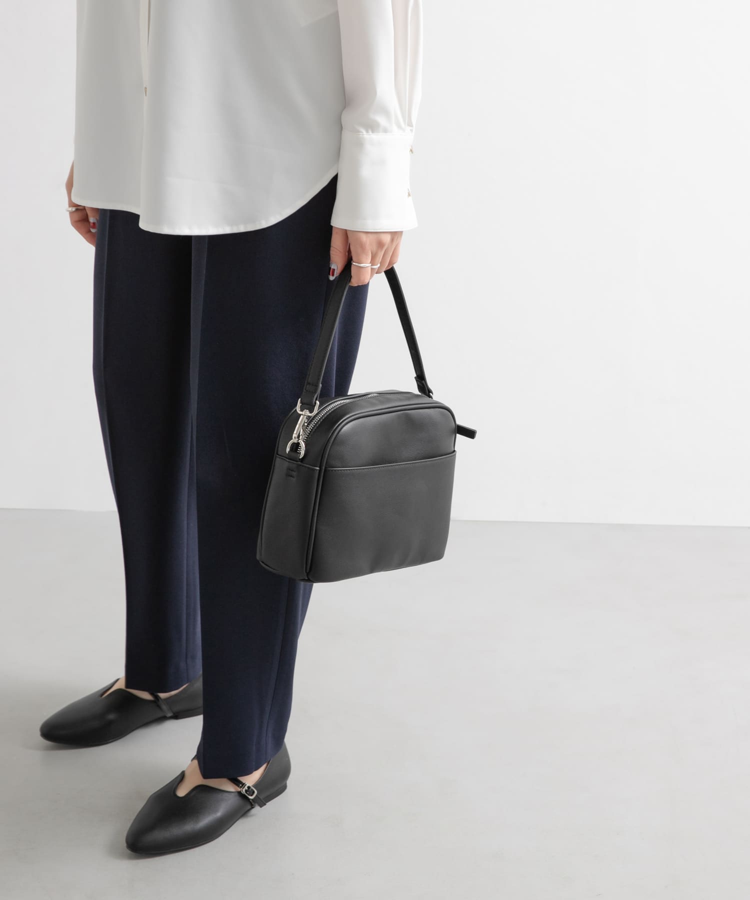 2WAYスクエアショルダーバッグ BLACK one
