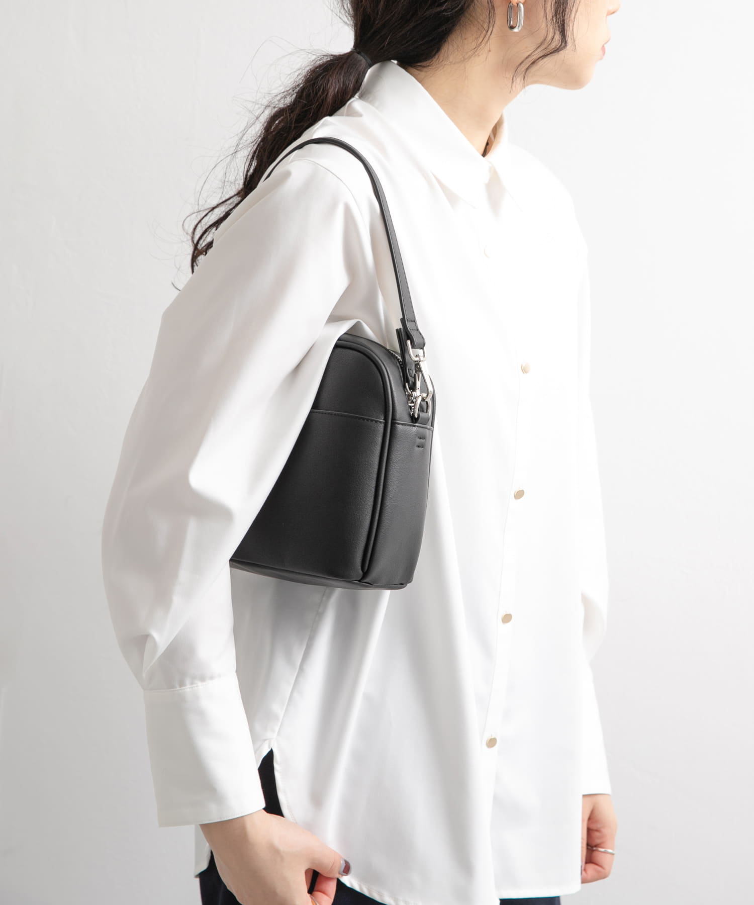2WAYスクエアショルダーバッグ BLACK one