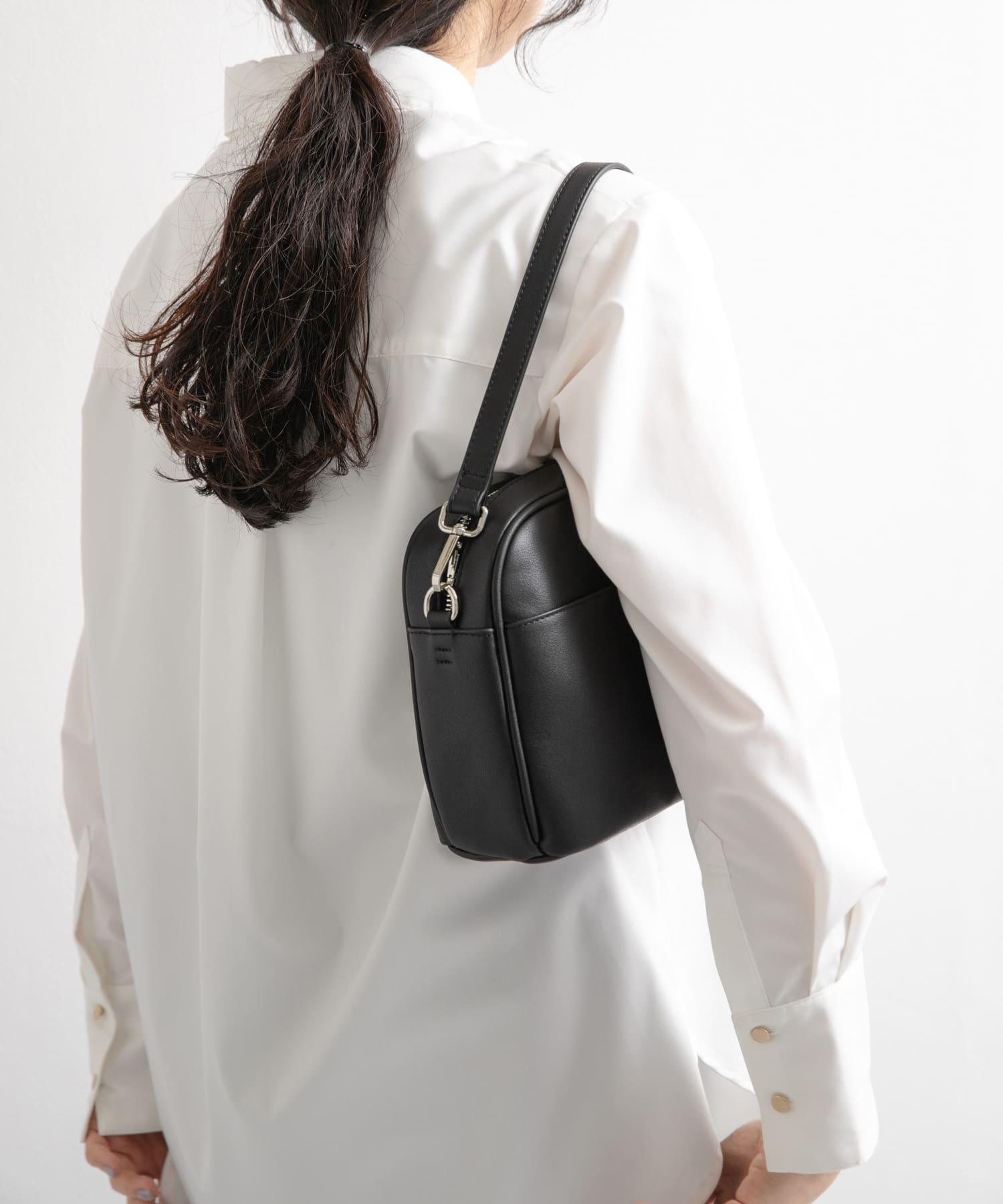 2WAYスクエアショルダーバッグ BLACK one