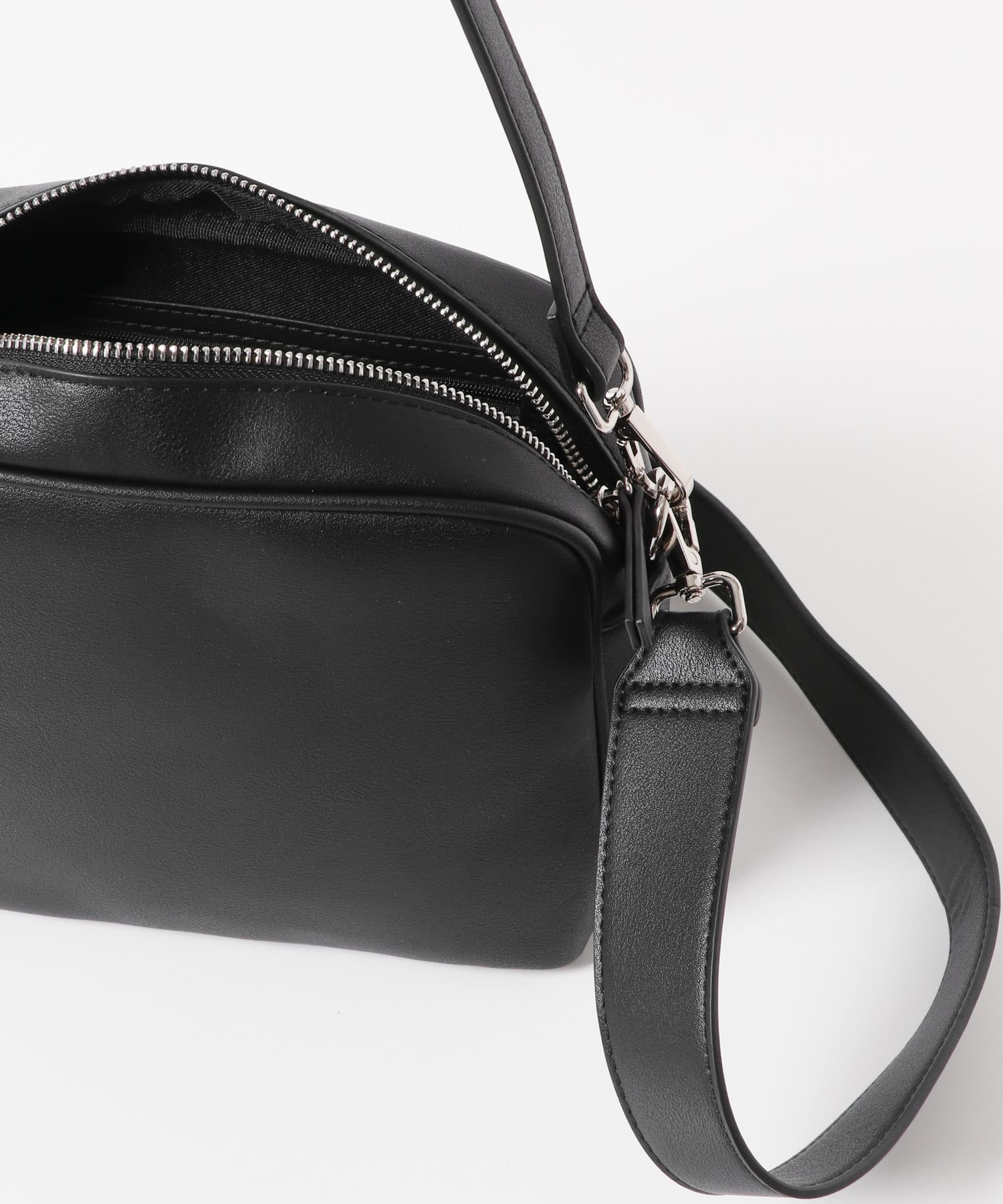 2WAYスクエアショルダーバッグ BLACK one