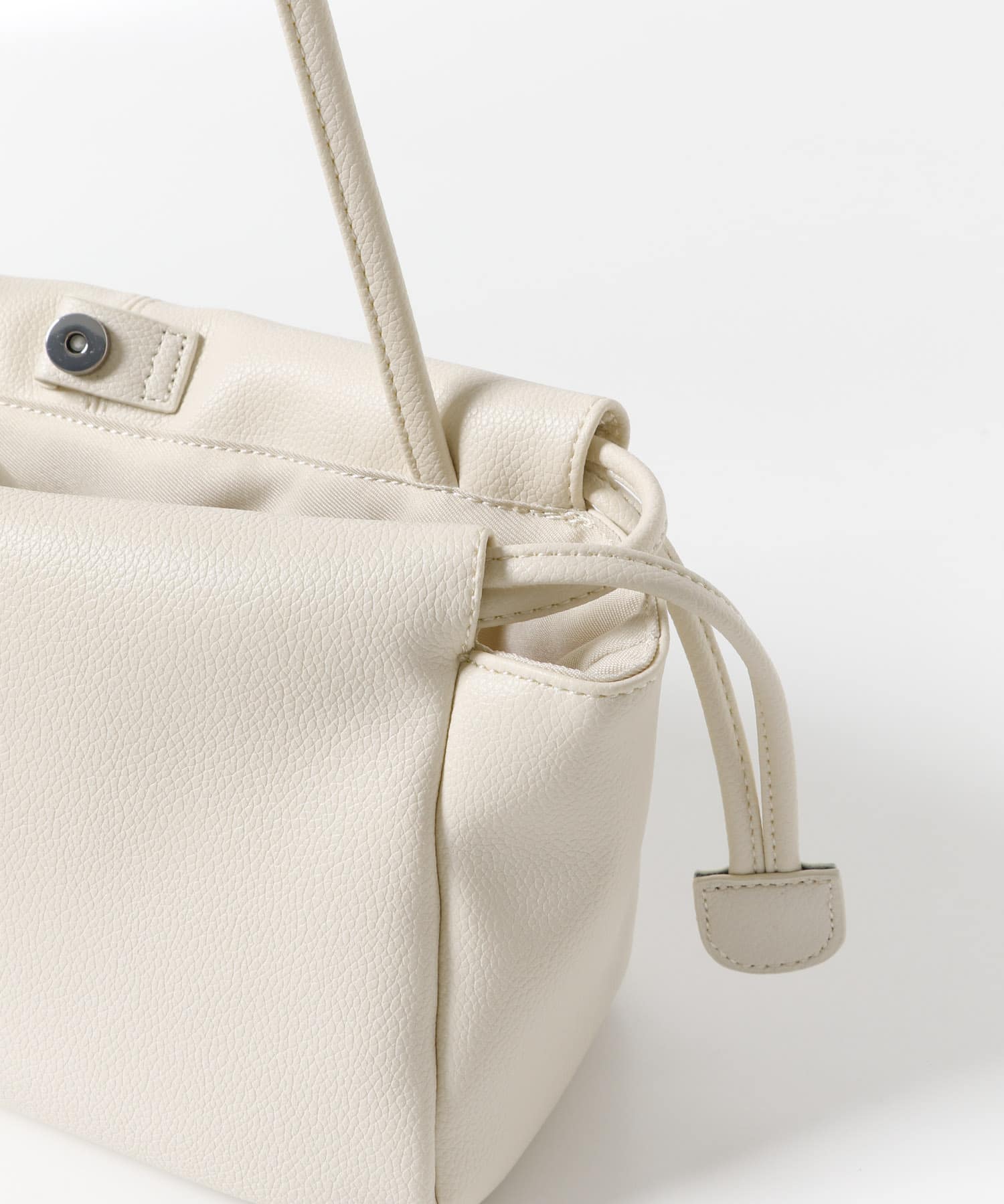 2WAY巾着ショルダーバッグ IVORY one