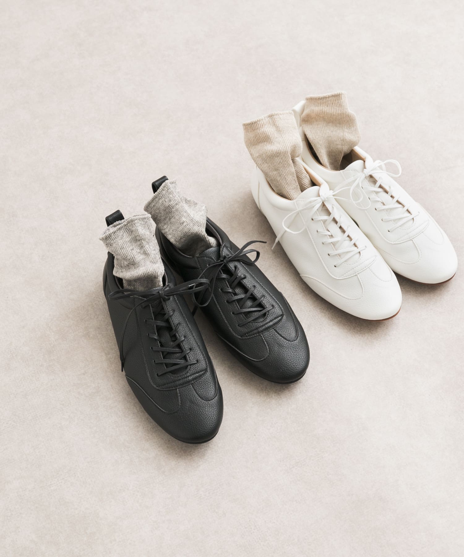 ライトウェイトレースアップシューズ BLACK 36