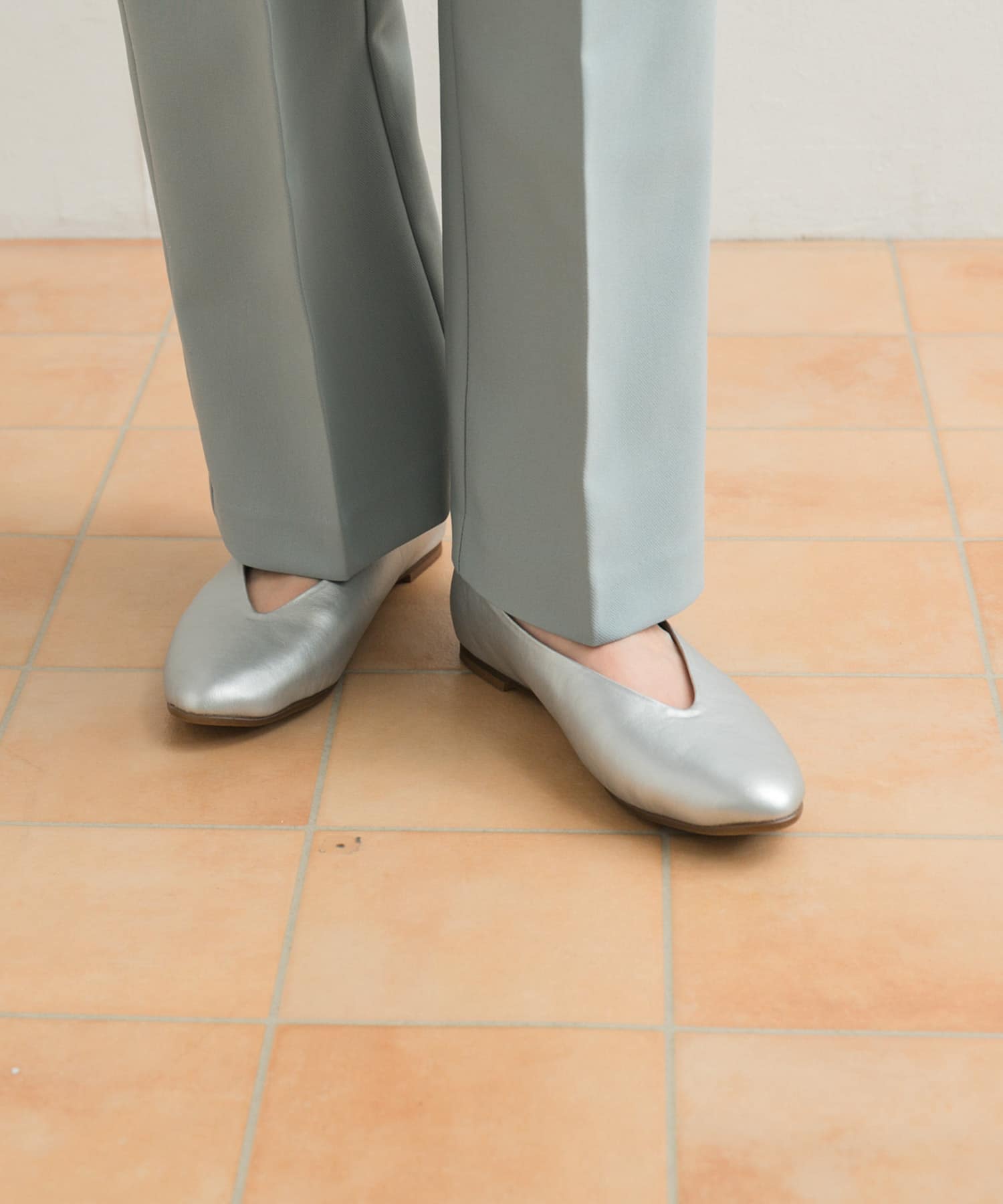 Vカットパンプス SILVER 35
