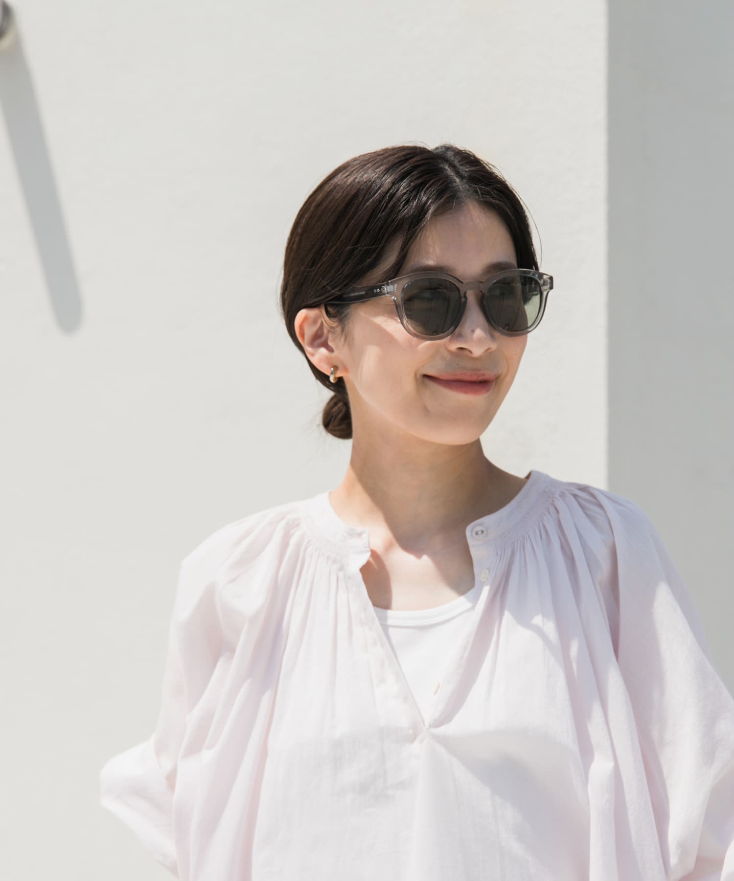 サングラス GRAY one