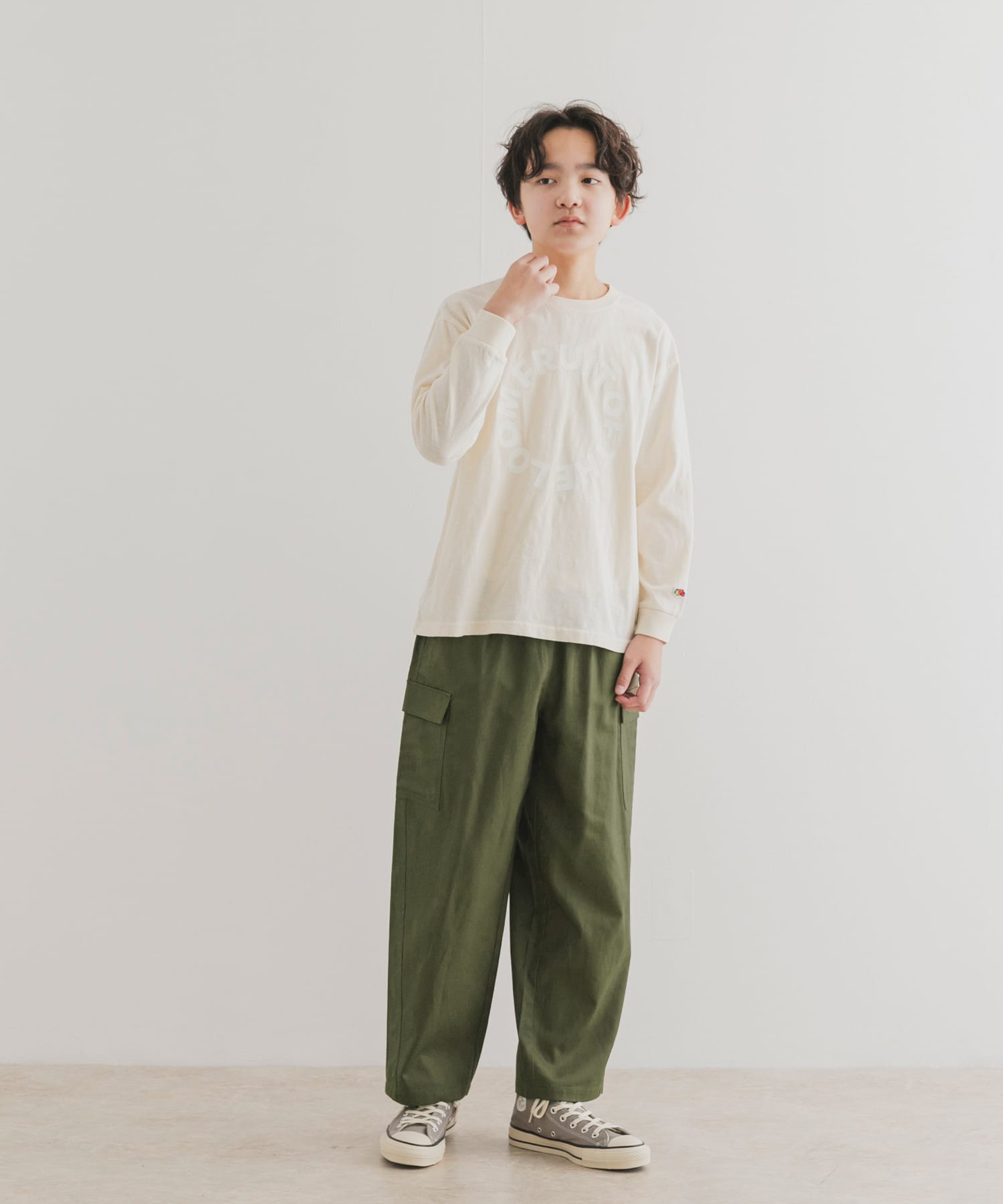 KHAKI