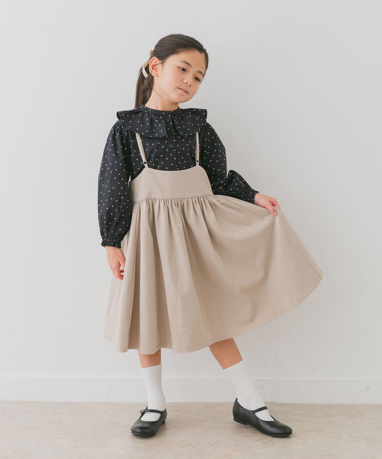 L.BEIGE