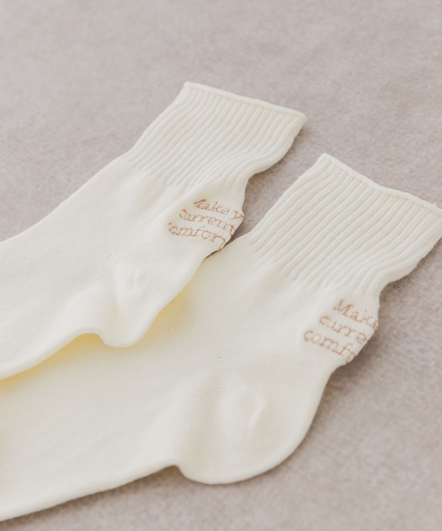 『親子リンク』ロゴ刺繍ソックス(KIDS) IVORY 16-18