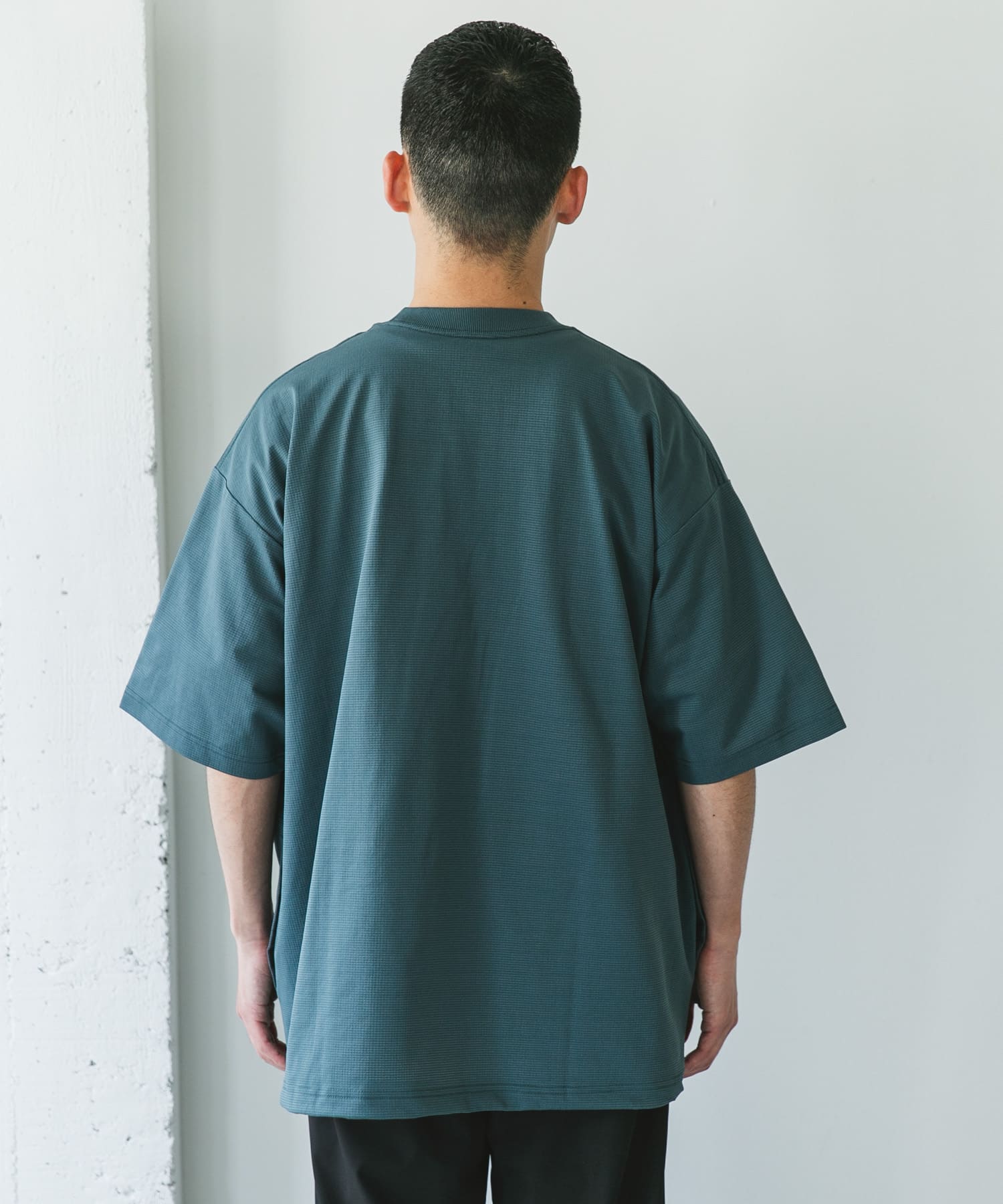 BLUE GREEN