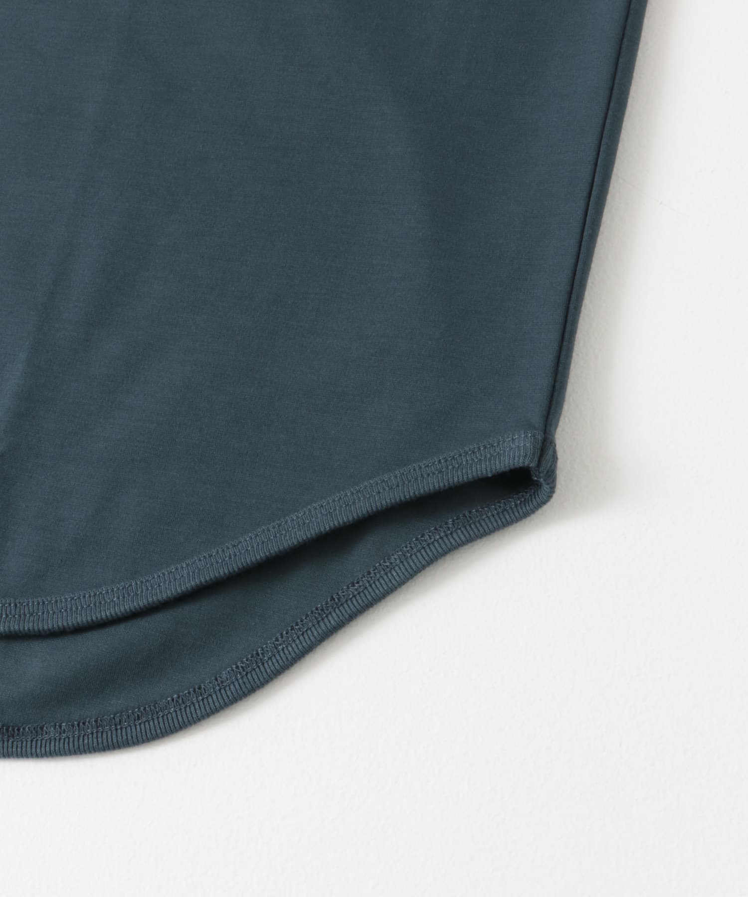 ポンチ8分袖ラウンドヘムTシャツ NAVY M