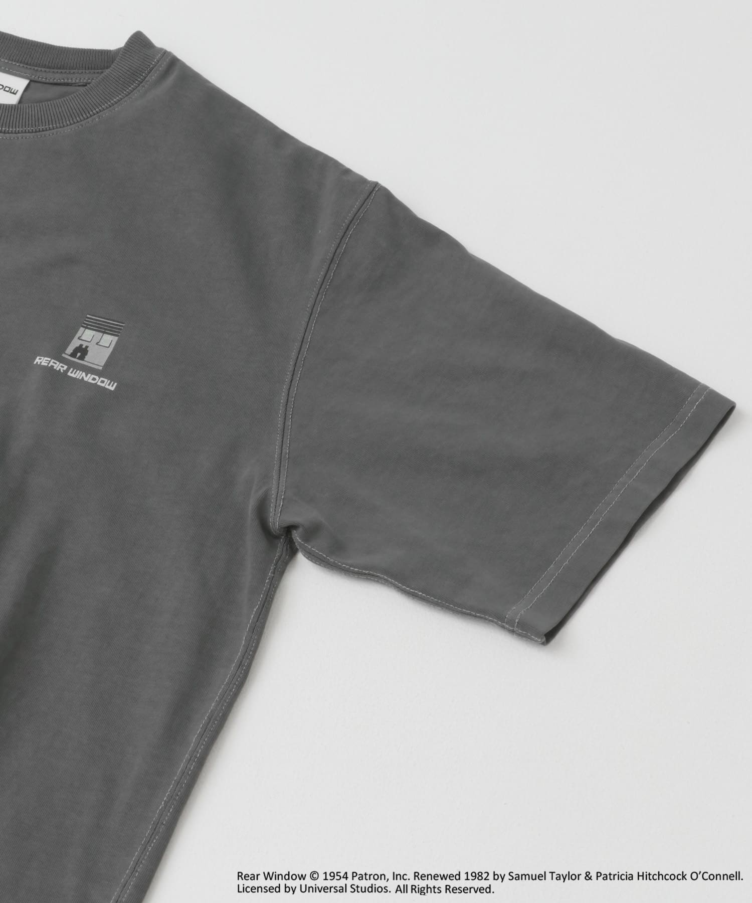 UNIVERSAL(REARWINDOWS) T-SHIRTS CHARCOAL M