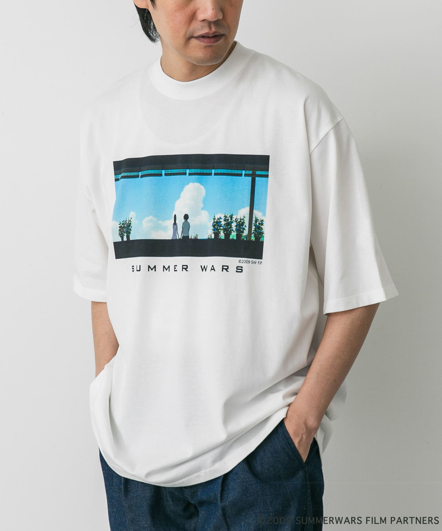 WHITE①