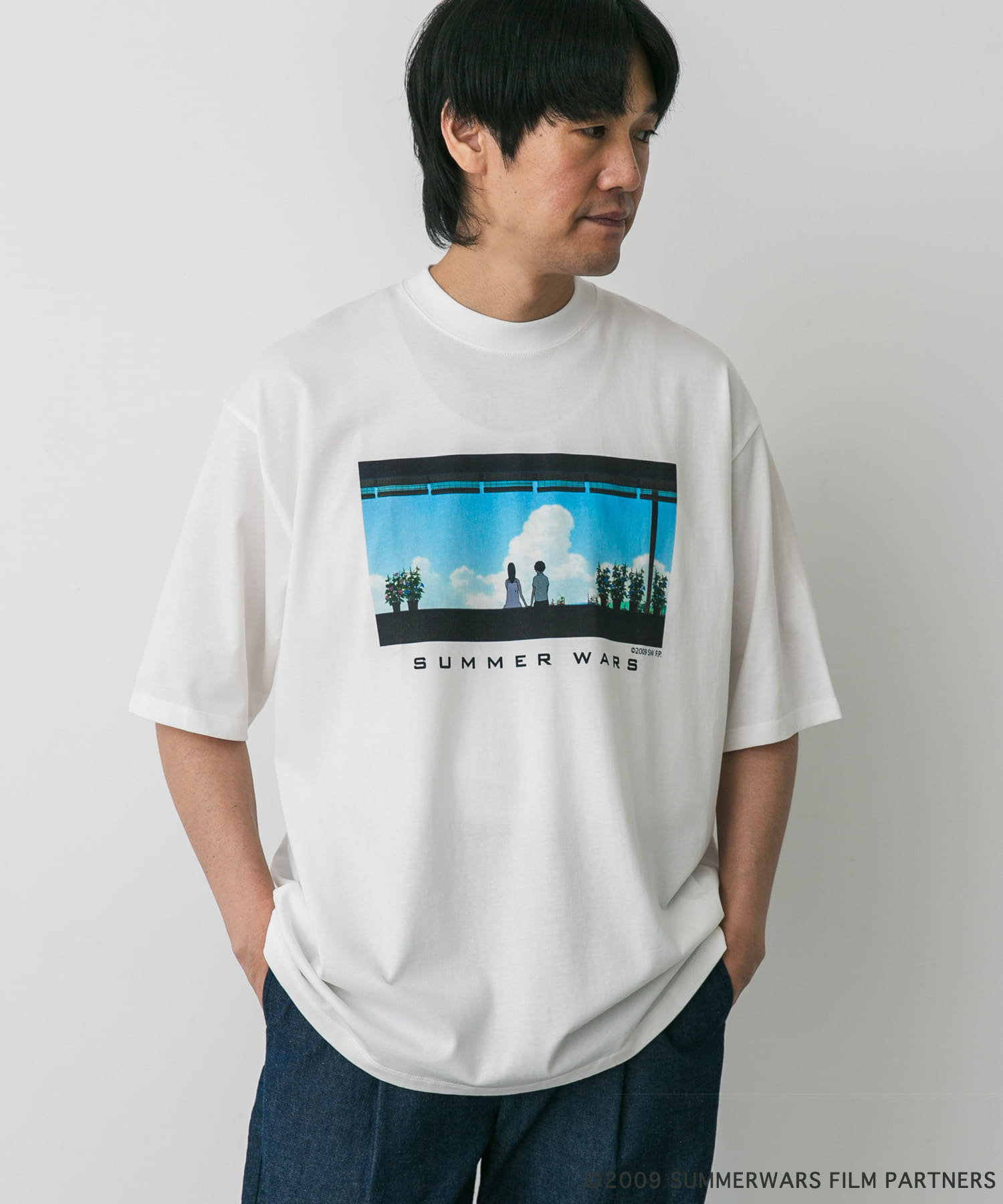 WHITE①