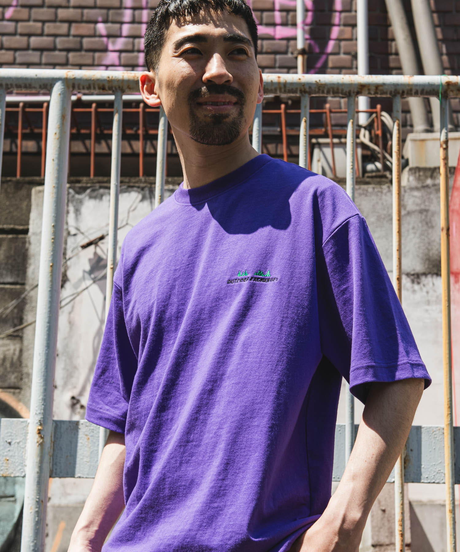 OUTDOOR EXCHANGE SHORT-SLEEVE T-SHIRTS(M PURPLE): トップス｜URBAN