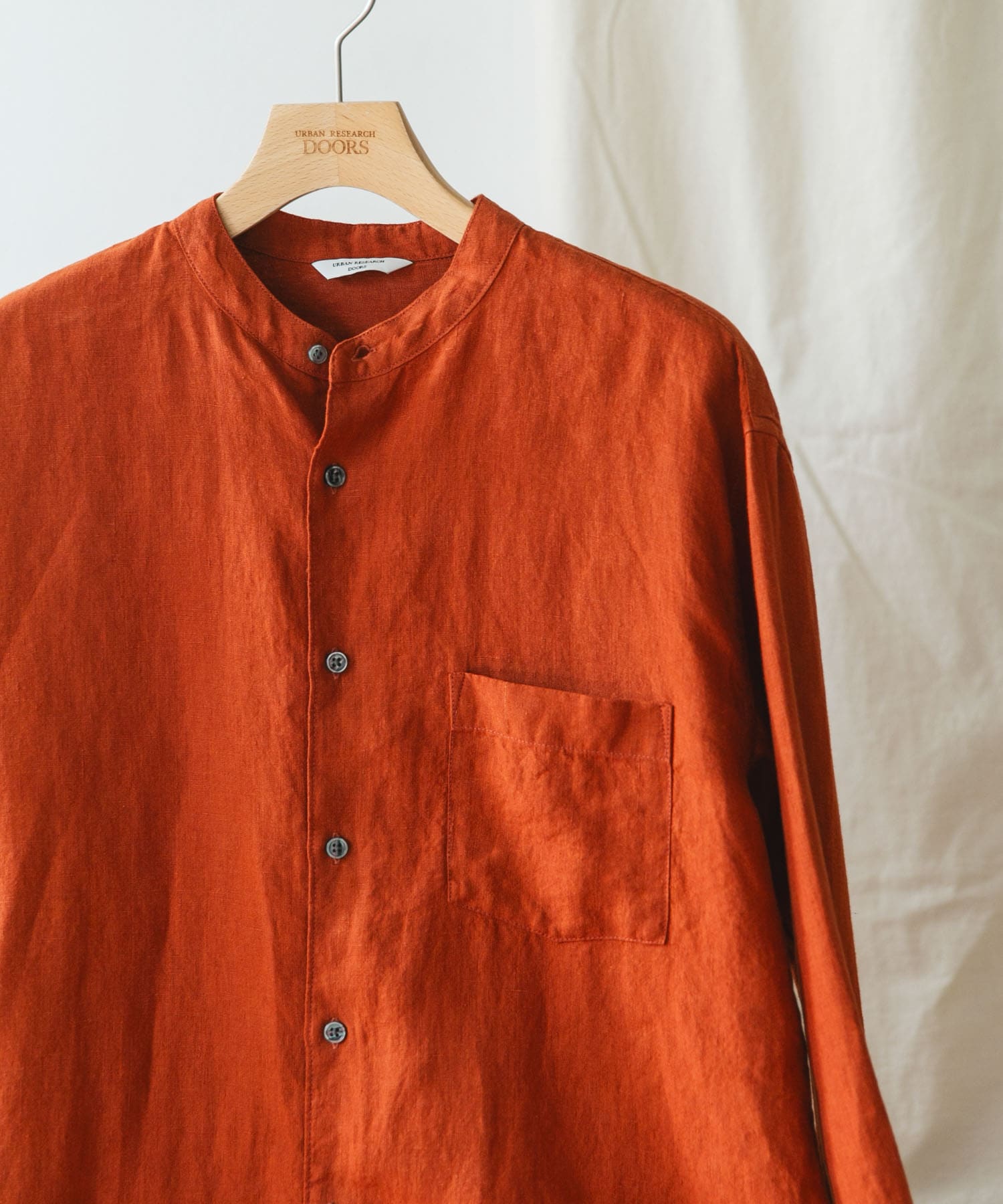『XLサイズ/WEB限定』シルケットリネンバンドカラーロングスリーブシャツ TERRACOTTA M