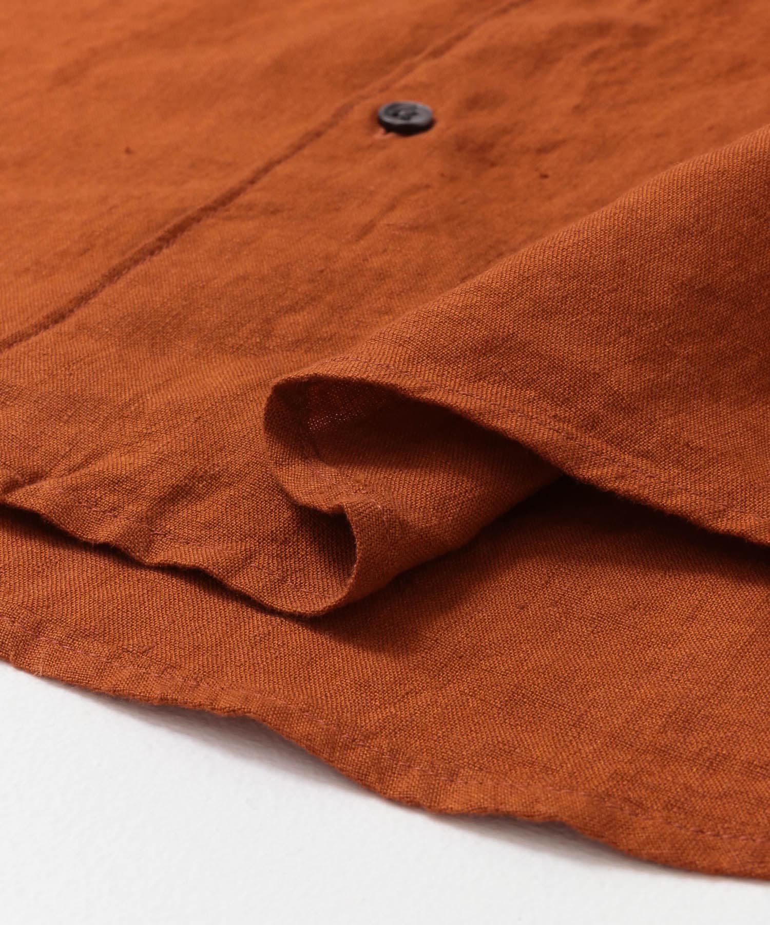 『XLサイズ/WEB限定』シルケットリネンバンドカラーロングスリーブシャツ TERRACOTTA M
