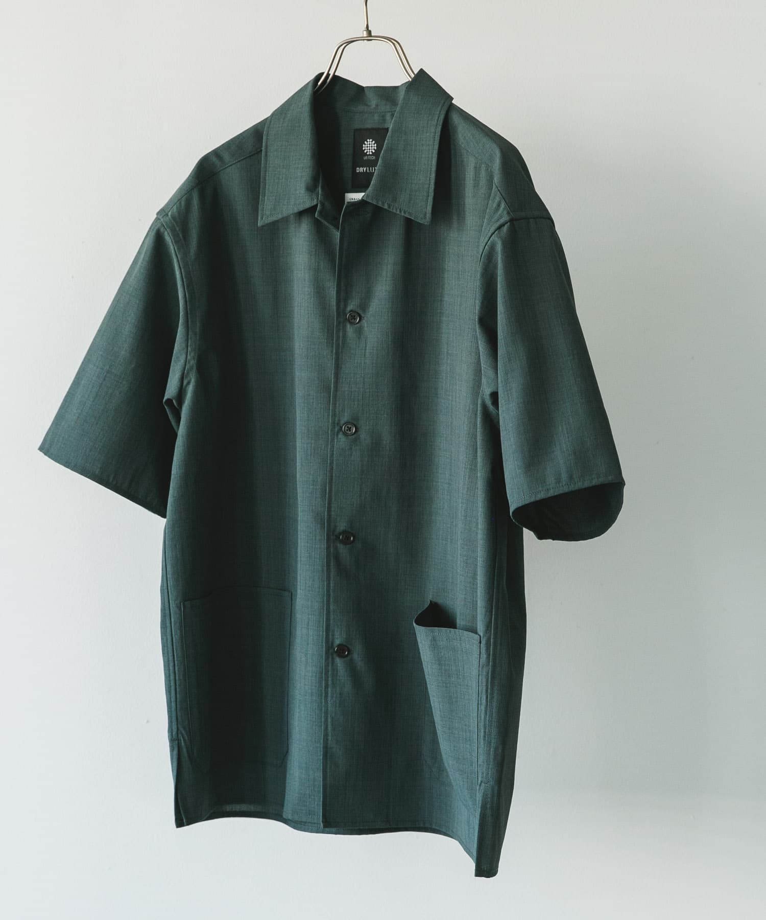 『XLサイズ/WEB限定』『UR TECH DRYLUXE』SHORT-SLEEVE SHIRTS BLUE GREEN M