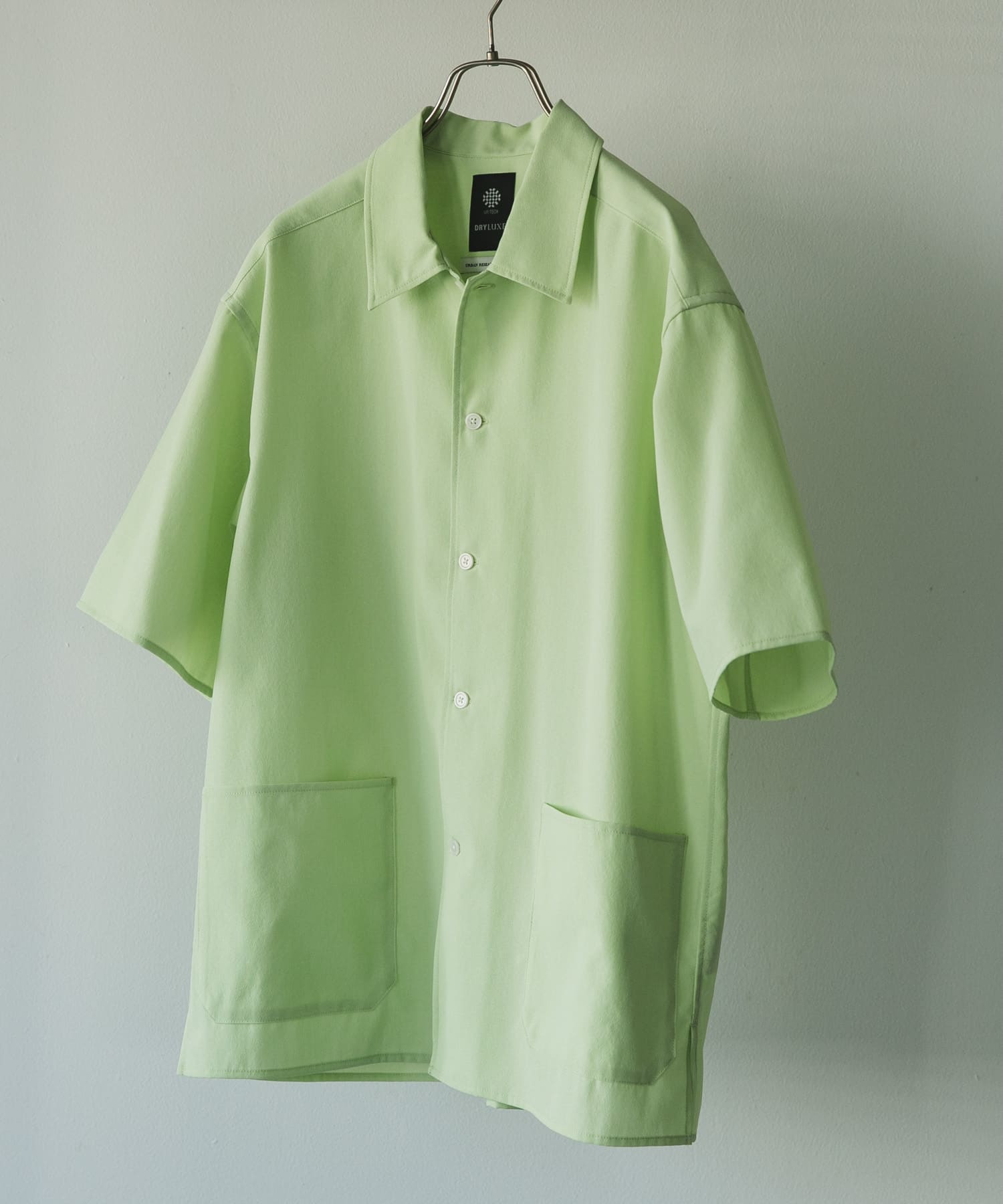 『XLサイズ/WEB限定』『UR TECH DRYLUXE』SHORT-SLEEVE SHIRTS LIGHTGREEN M