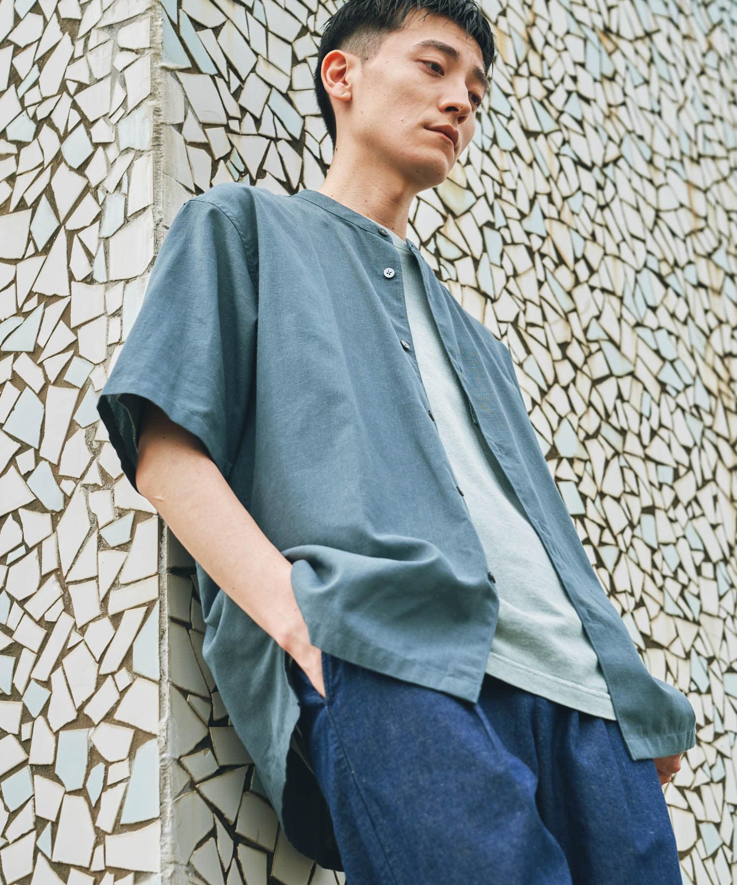 『XLサイズ/WEB限定』『UR TECH 高機能リネン』バンドカラーシャツ