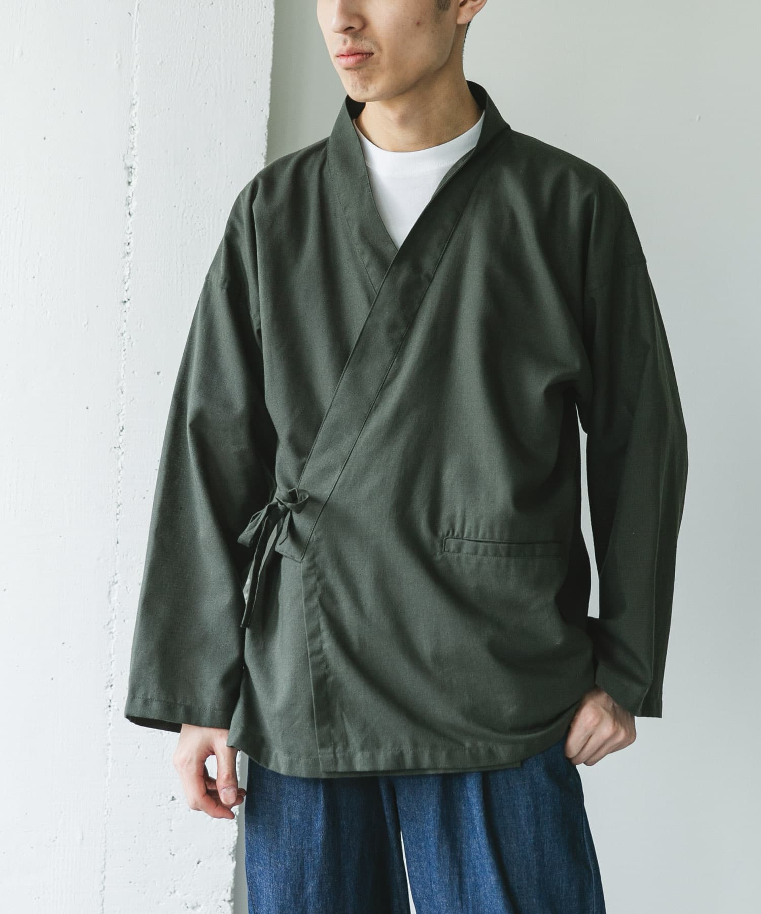 DARK GREEN