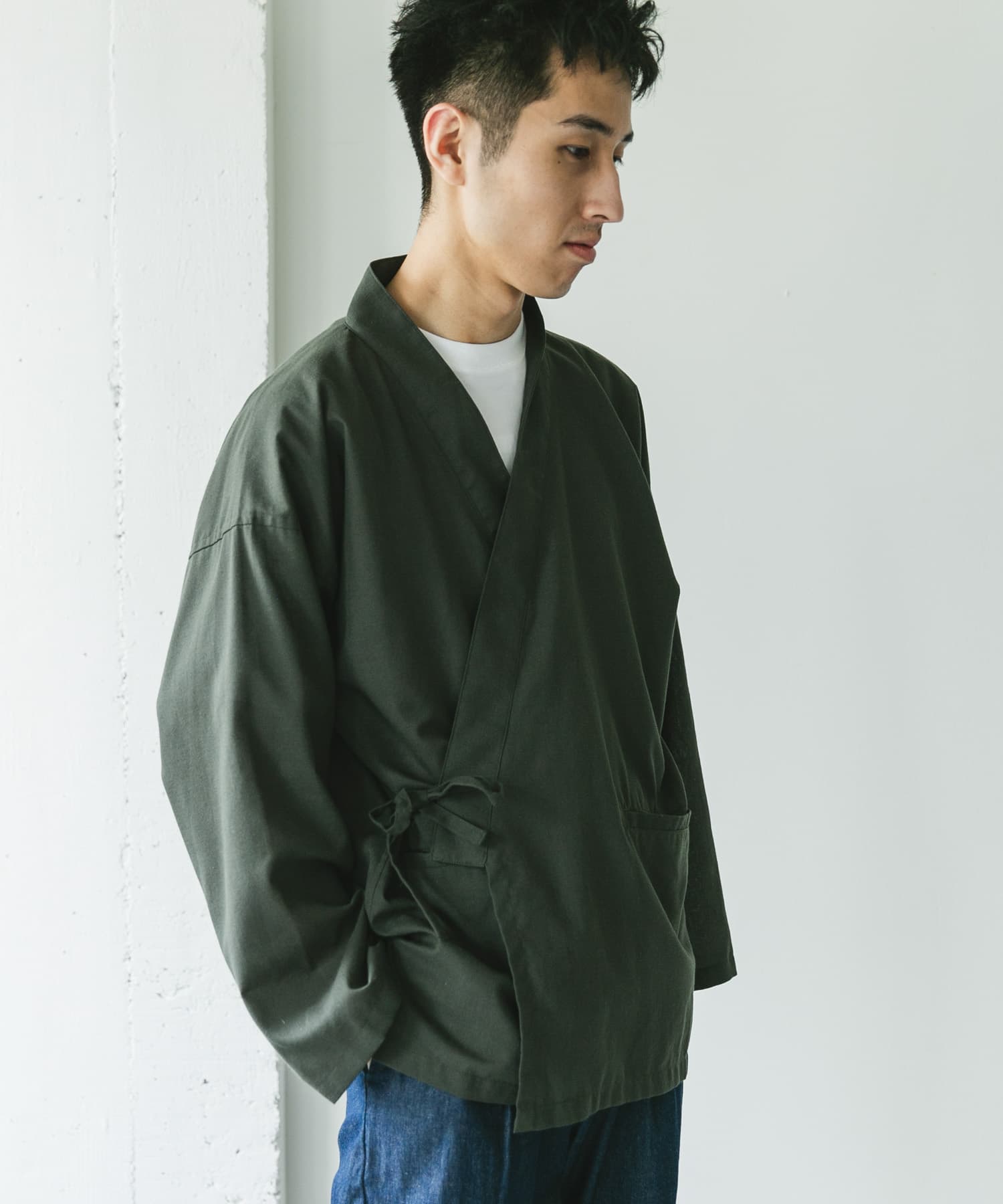 DARK GREEN