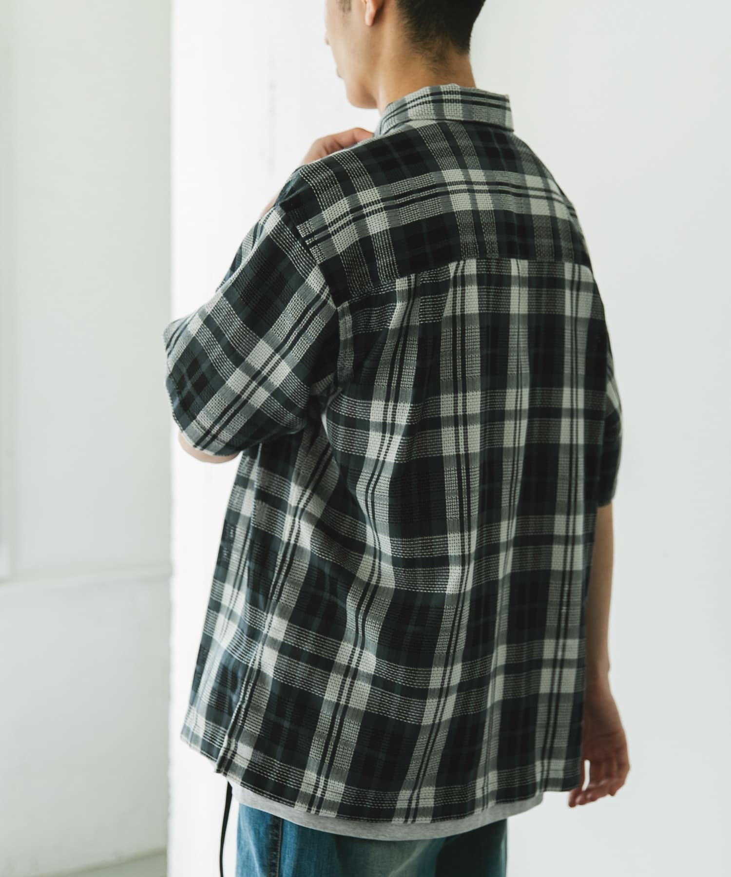 カラミ織ショートスリーブチェックシャツ