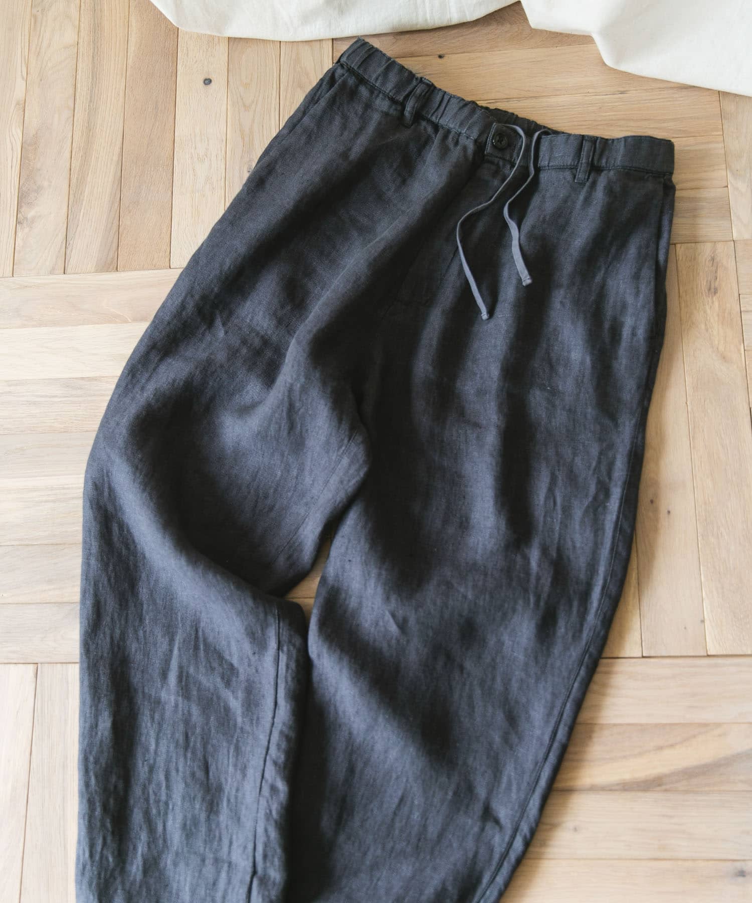 『XLサイズ/WEB限定』ツイルリネン イージートラウザー CHARCOAL S