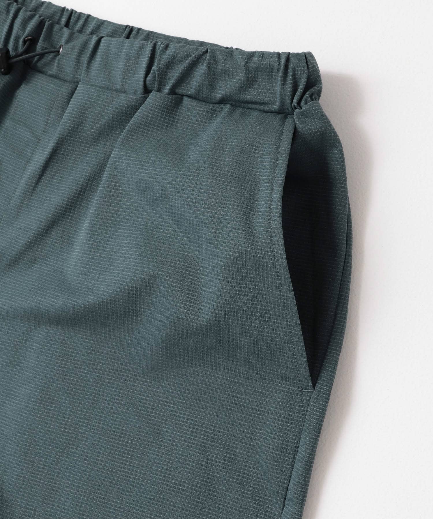 『吸水速乾/接触冷感/イージーケア』クイックドライ ワッフルメッシュ ショーツ BLUE GREEN M