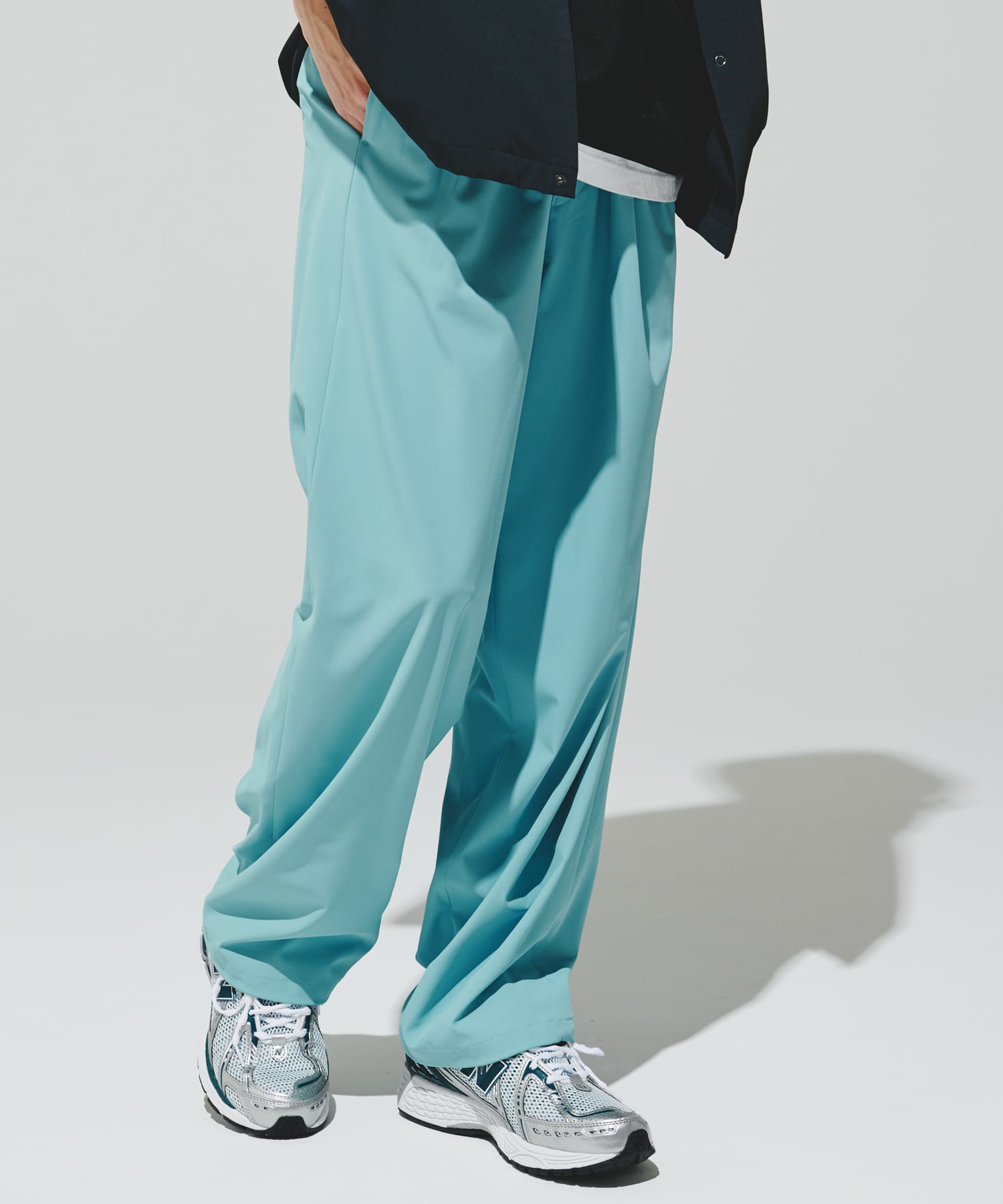 『仁村紗和さん着用』『UR TECH』サマシェア イージートウラザー