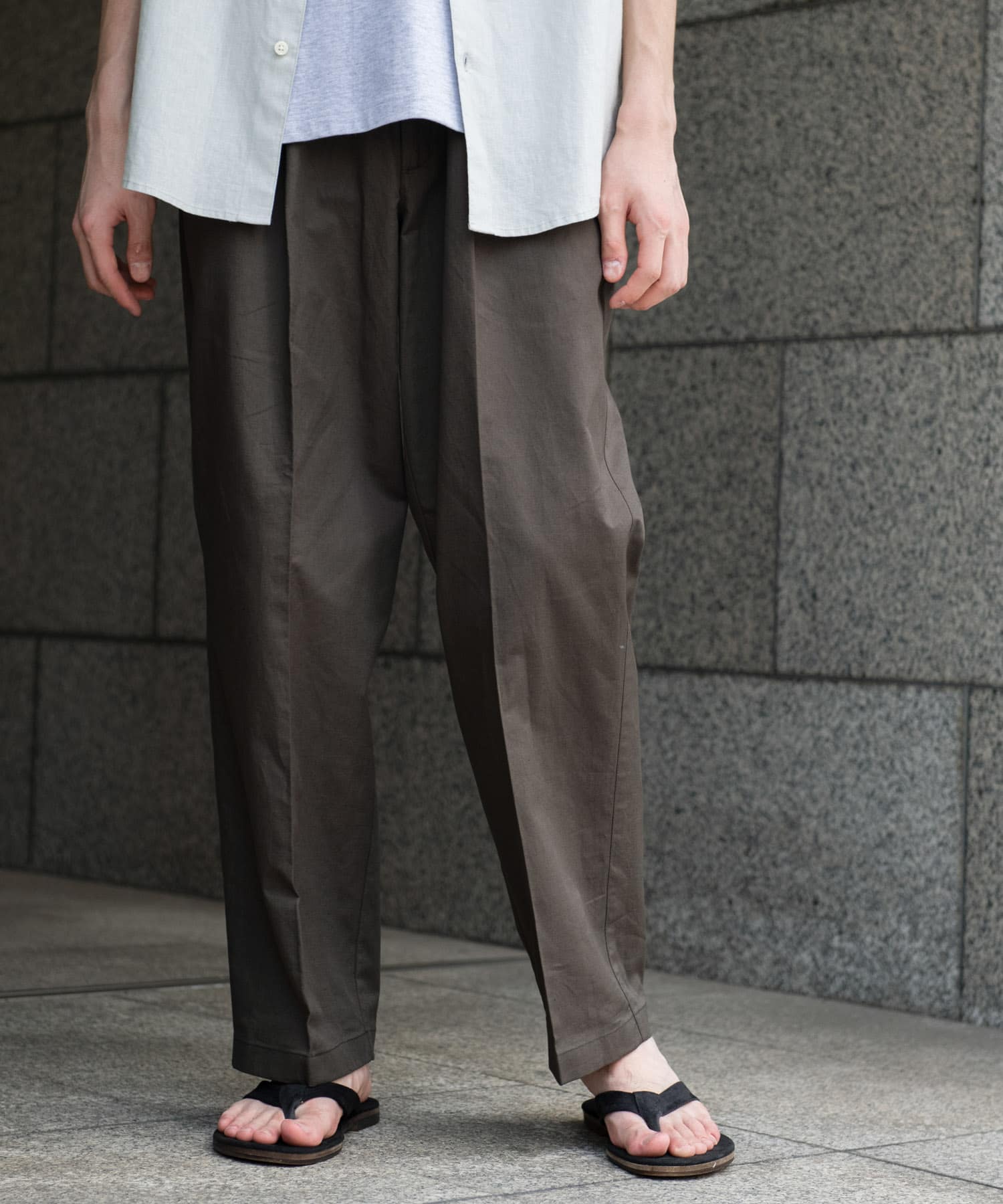 コットンリネンマーセライズライトチノトラウザー