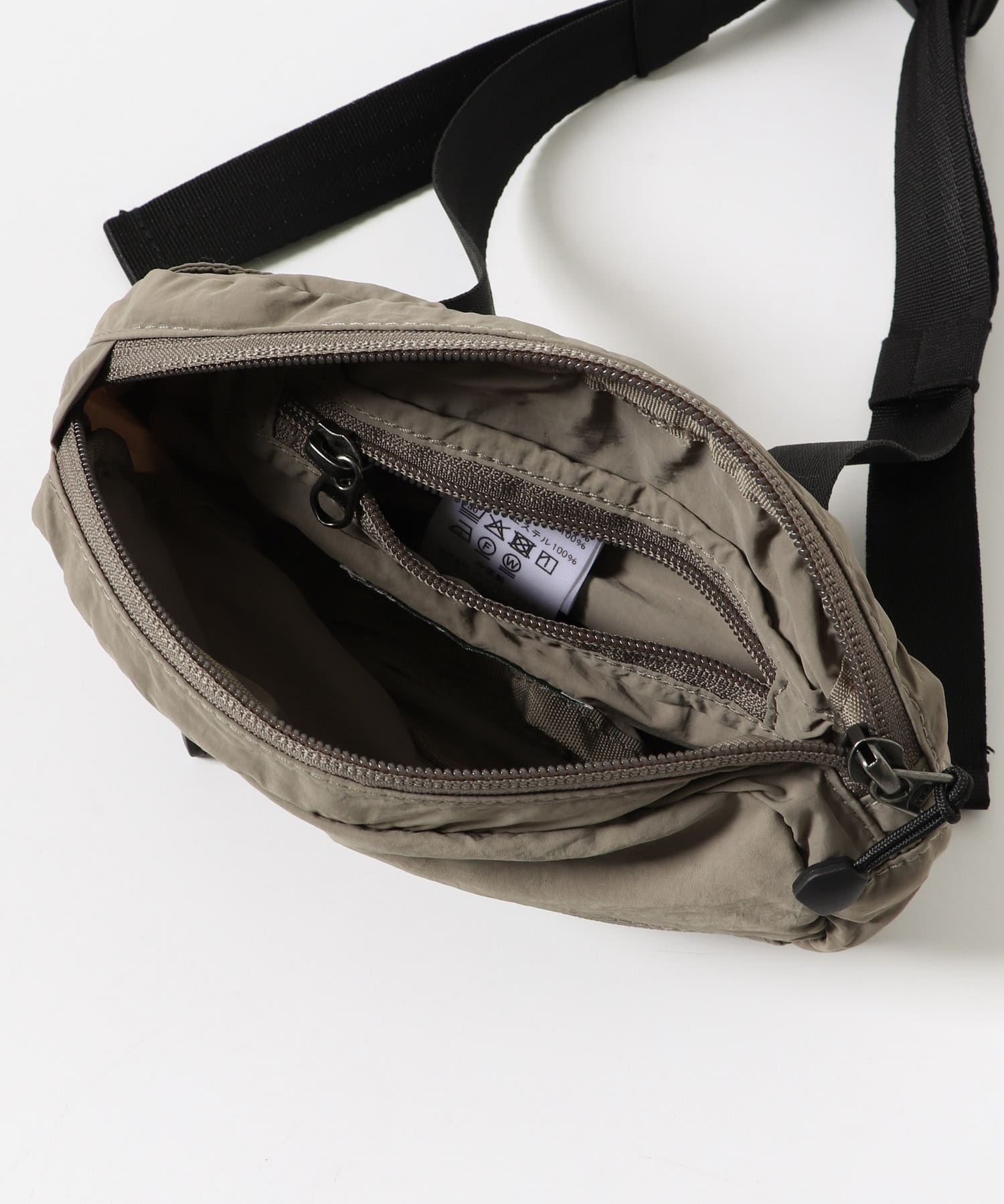 OUTDOOR EXCHANGE ショルダー SAND -