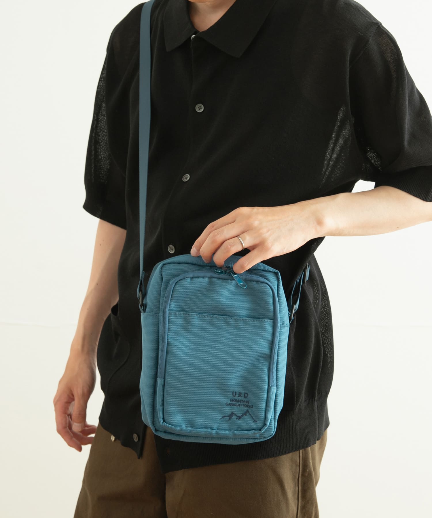 URD 撥水VERTICAL SHOULDER BLUE -
