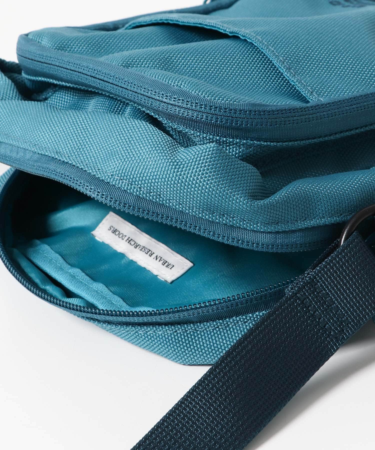 URD 撥水VERTICAL SHOULDER BLUE -