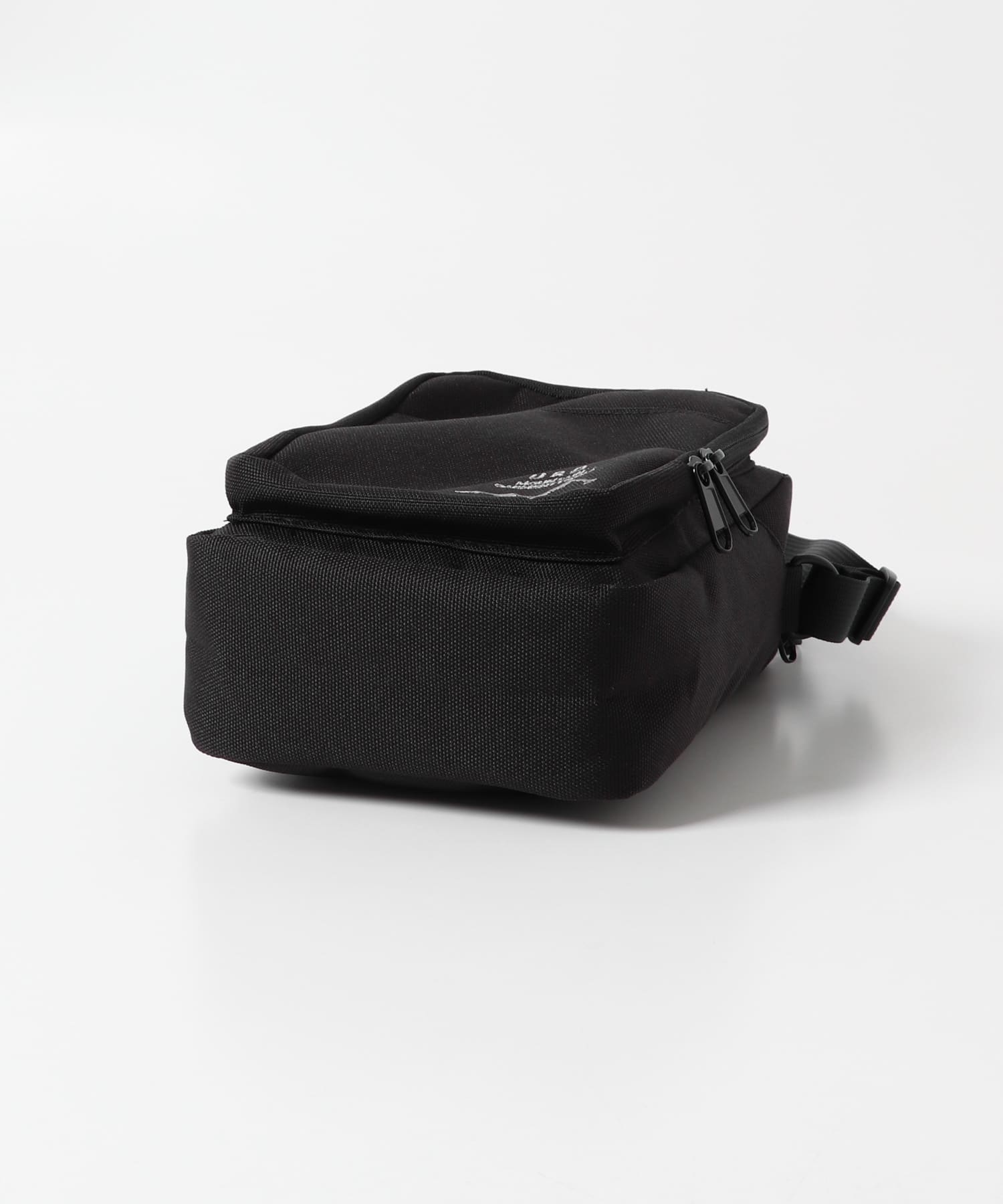 URD 撥水VERTICAL SHOULDER BLACK -