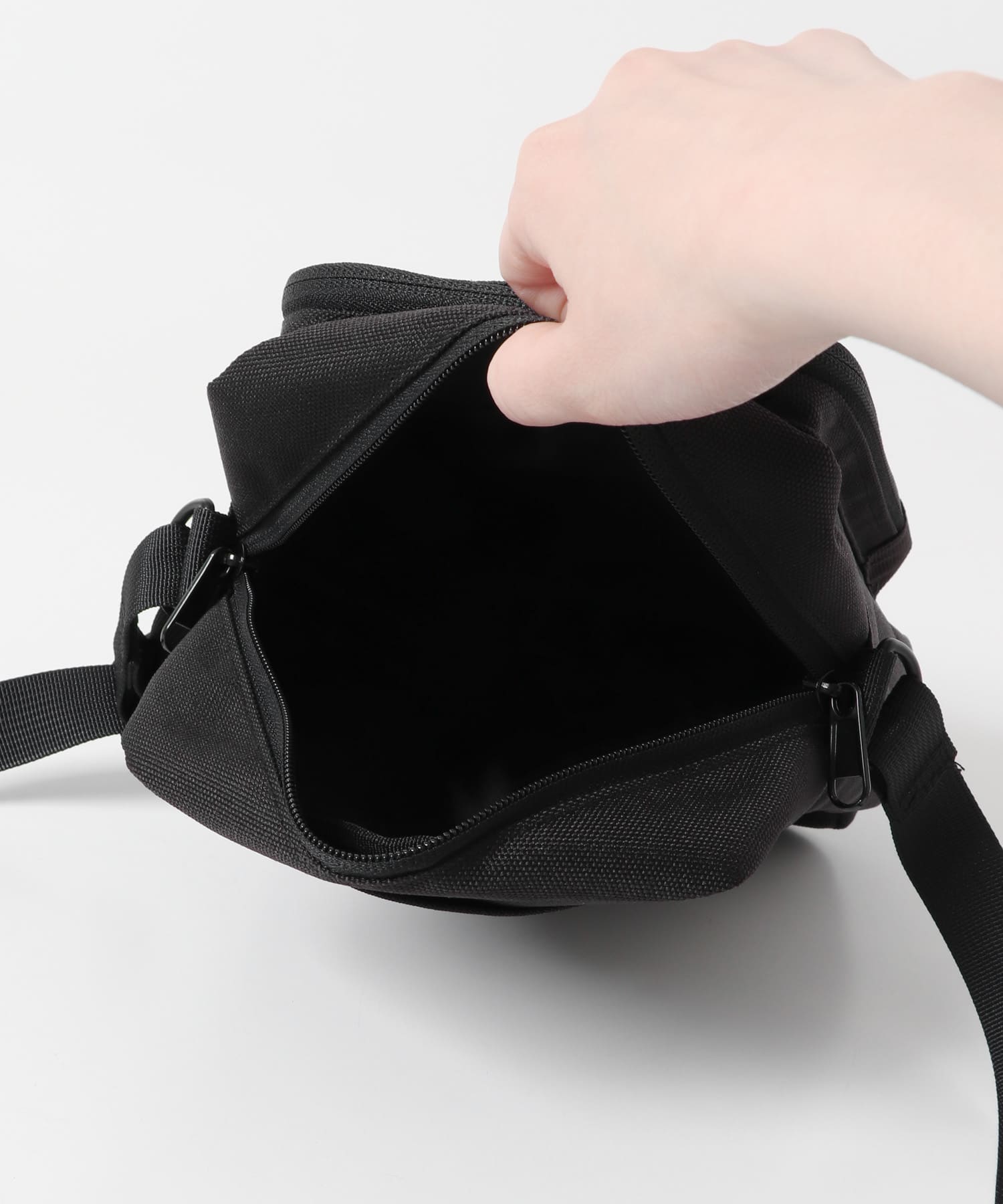 URD 撥水VERTICAL SHOULDER BLACK -