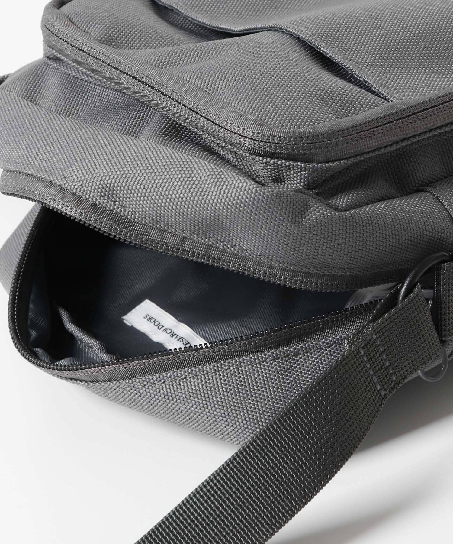 URD 撥水VERTICAL SHOULDER GRAY -