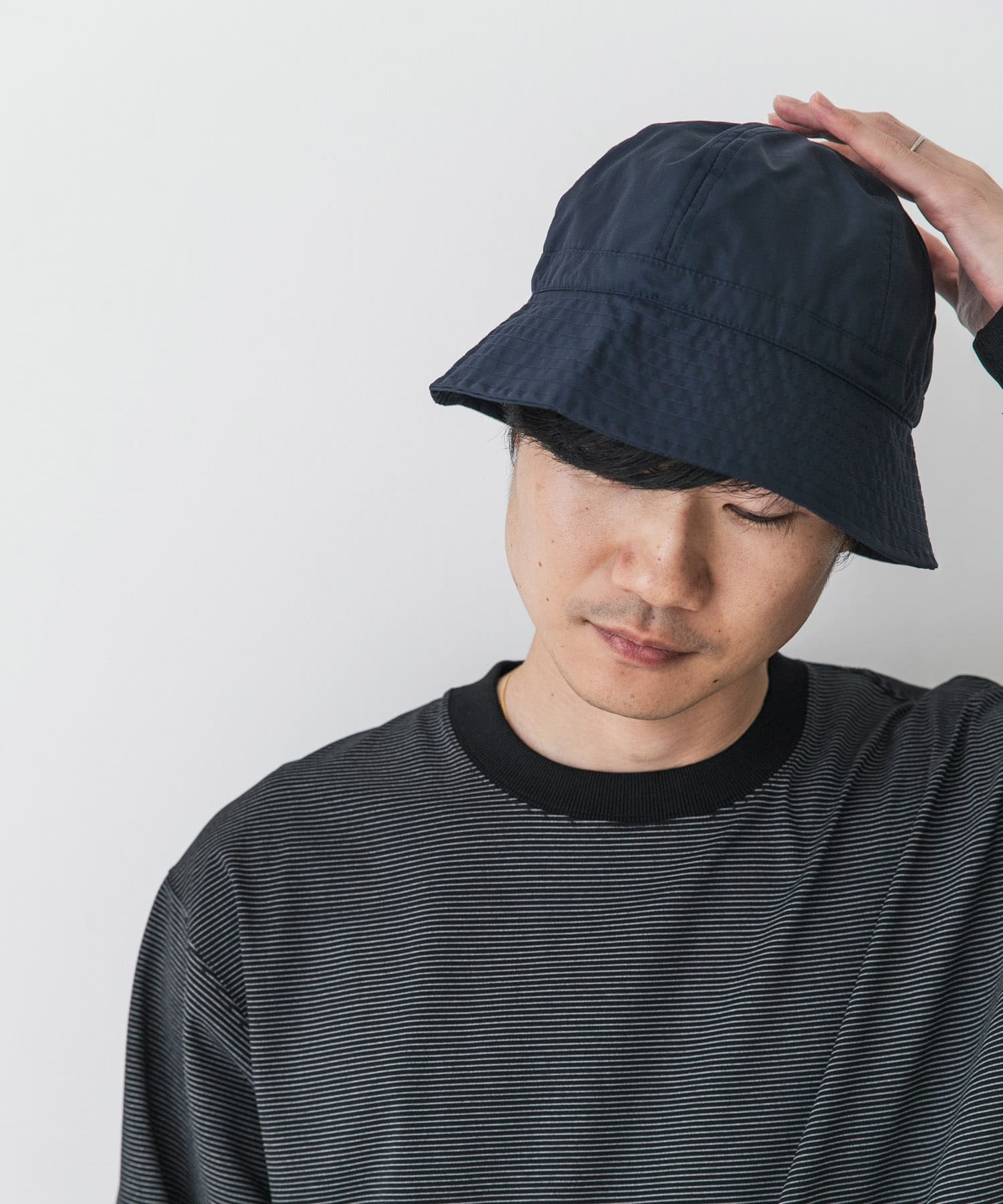 デルフィナイロンハット