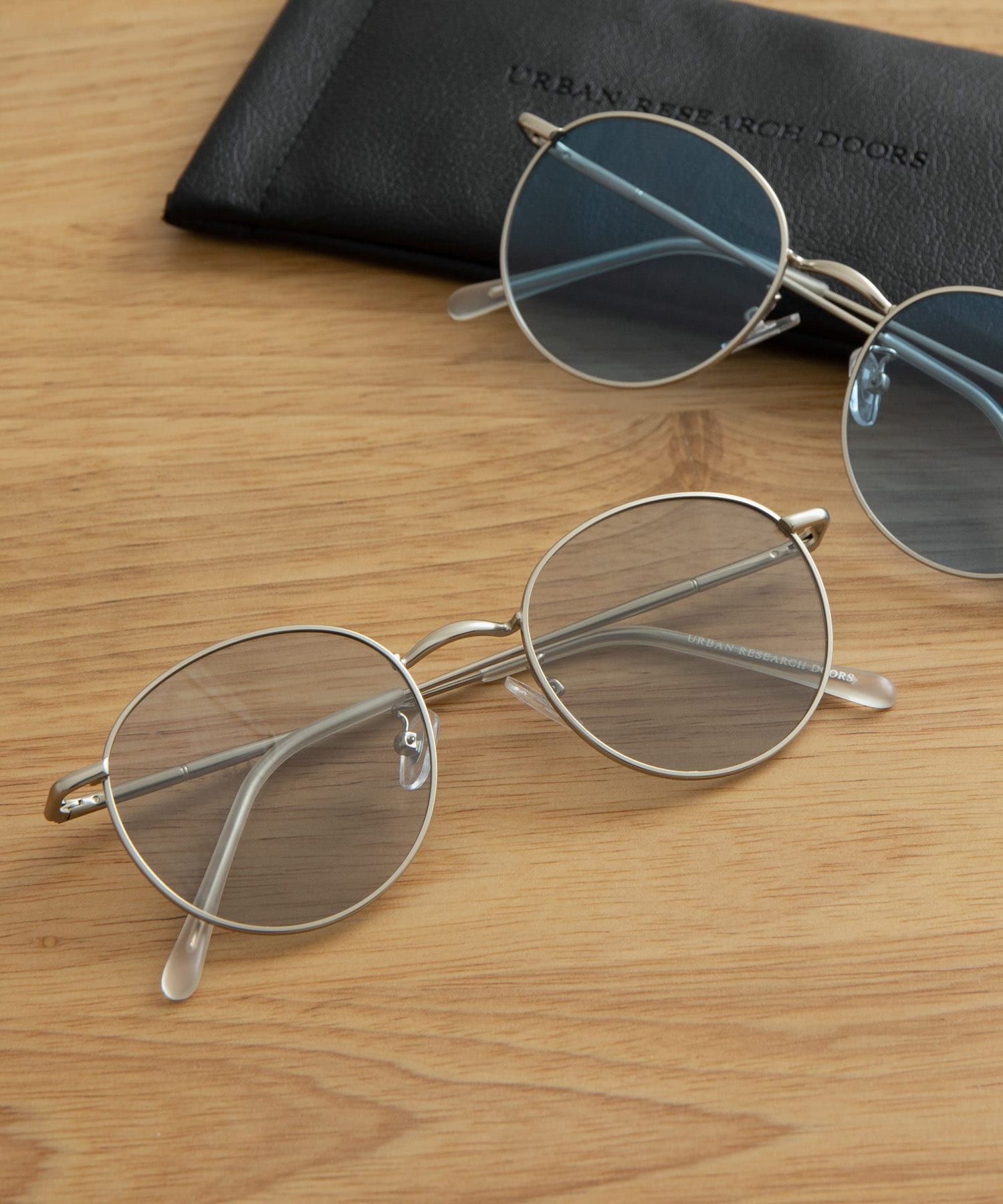 メタルフレーム(調光&偏光レンズ)