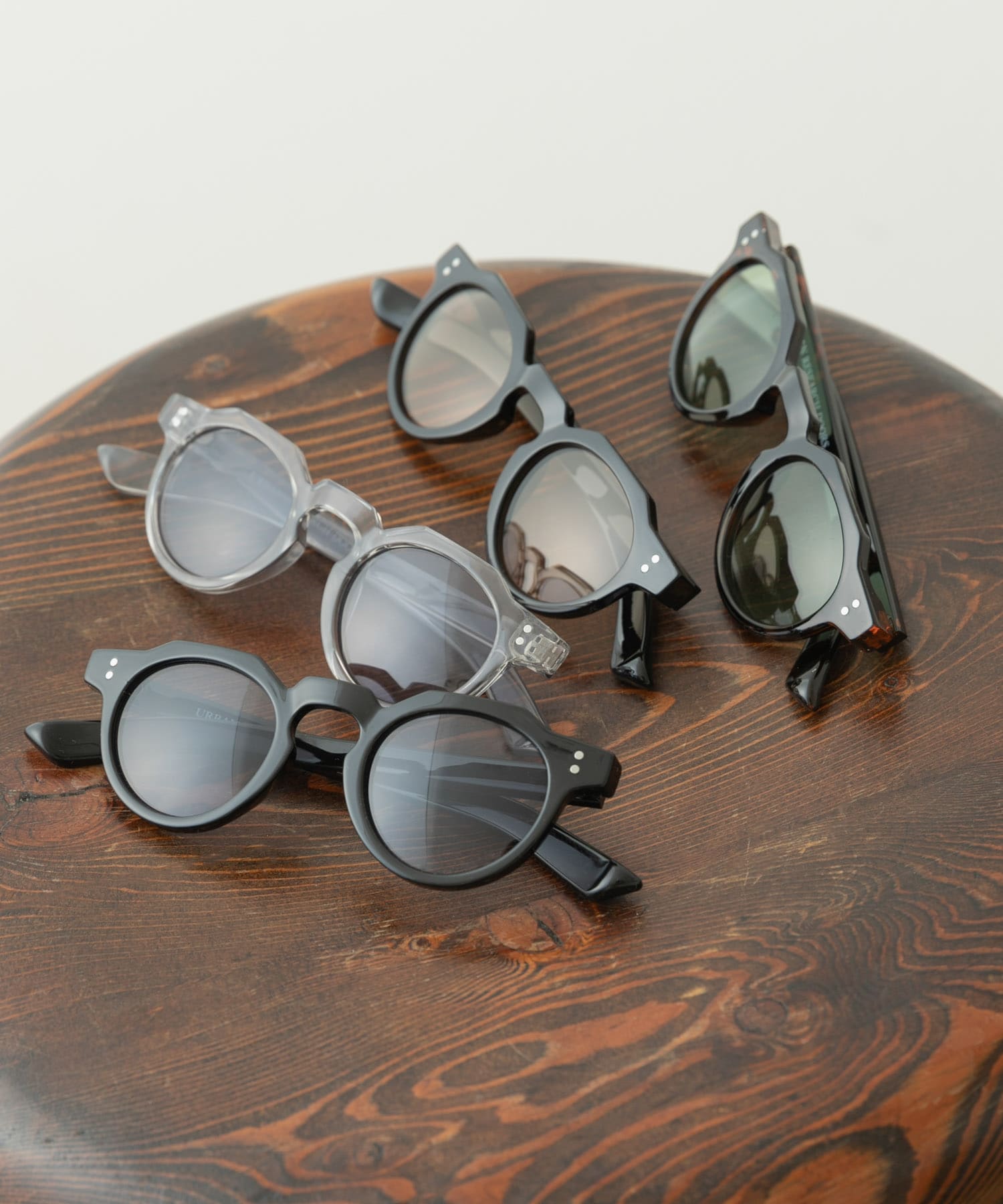 クラウンパントサングラス DEMI/GRN -