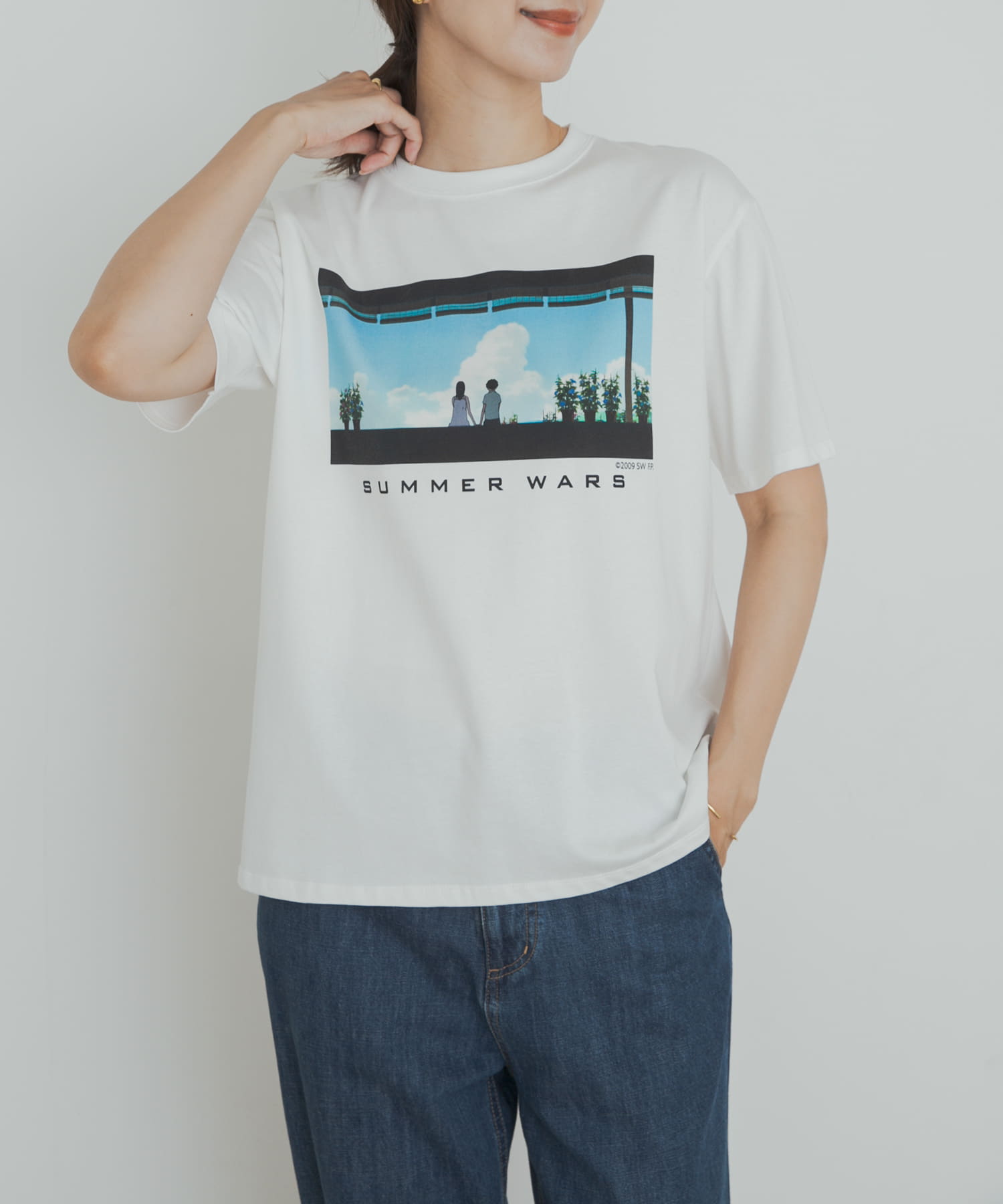 WHITE①