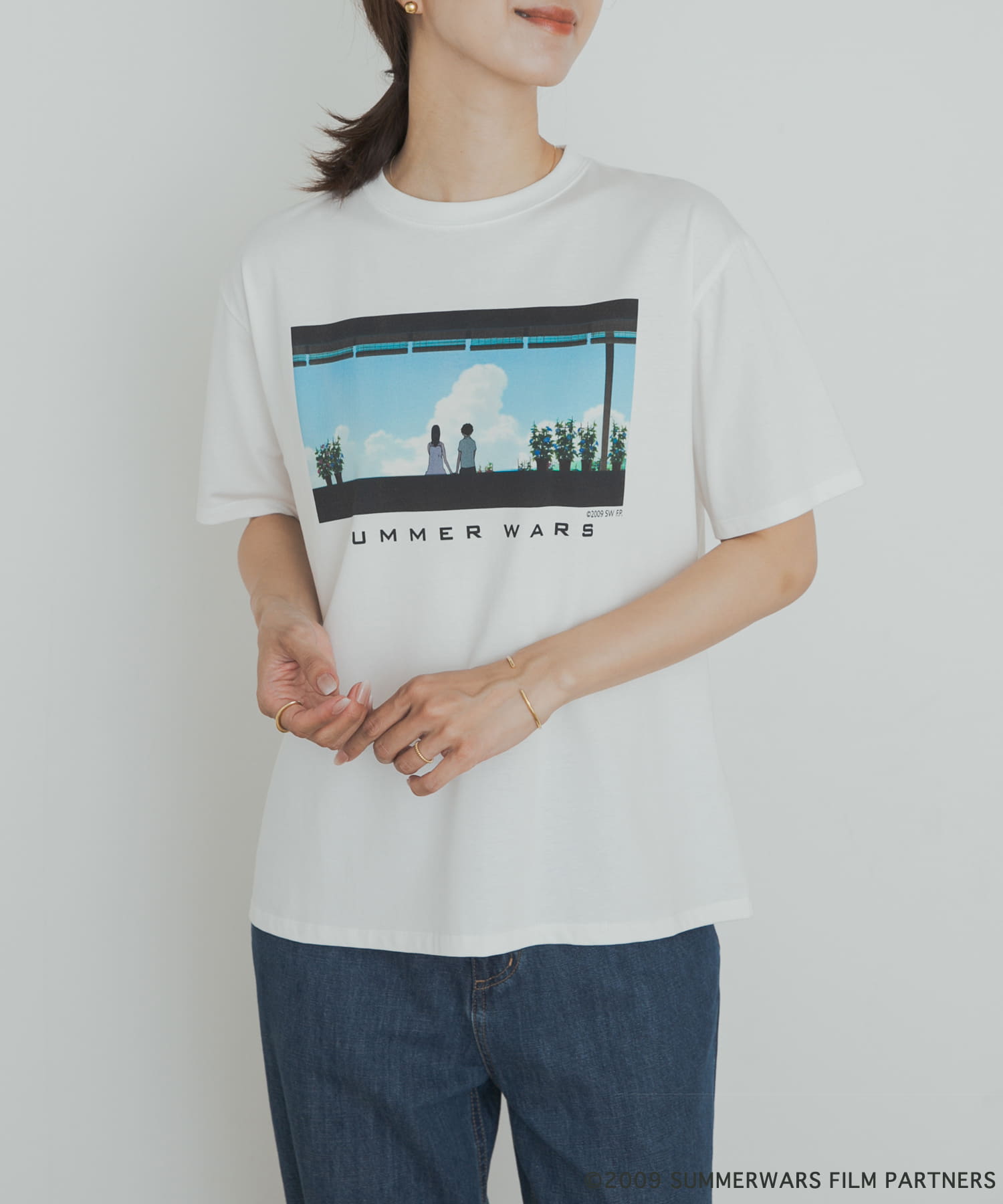 WHITE①