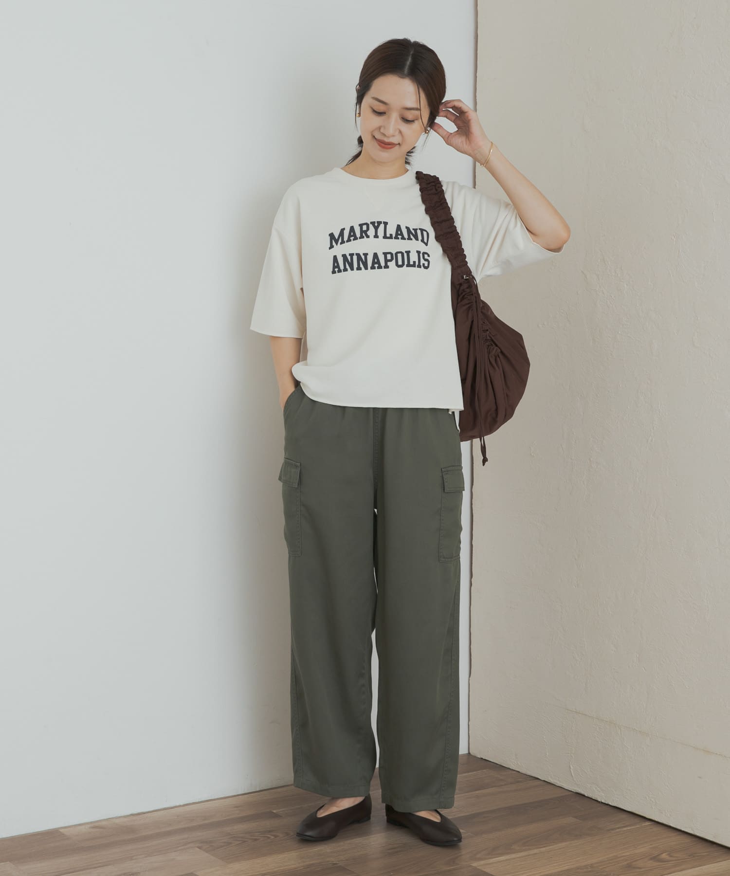 OFF WHITE